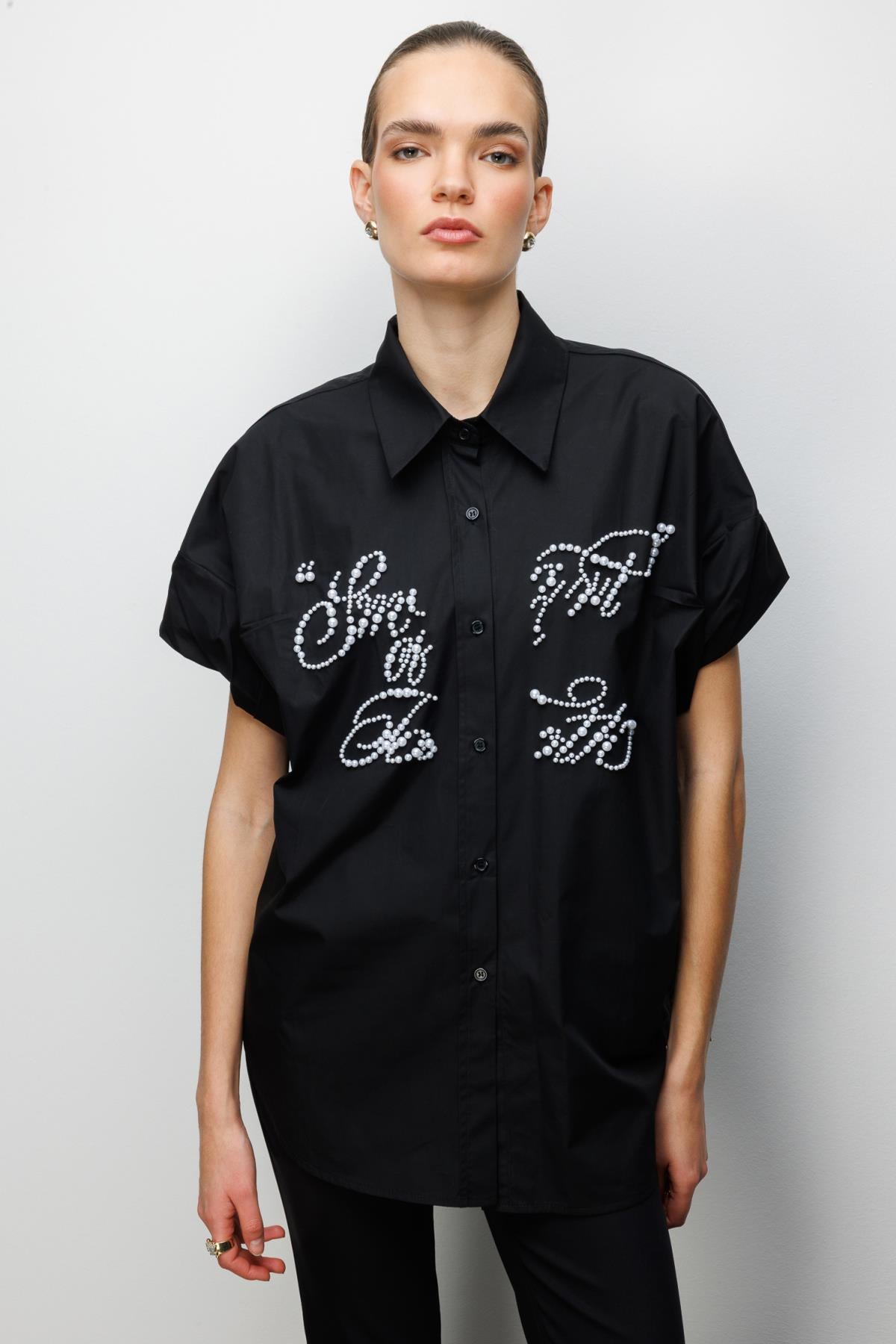 Boncuk İşlemeli Balon Kol Bluz