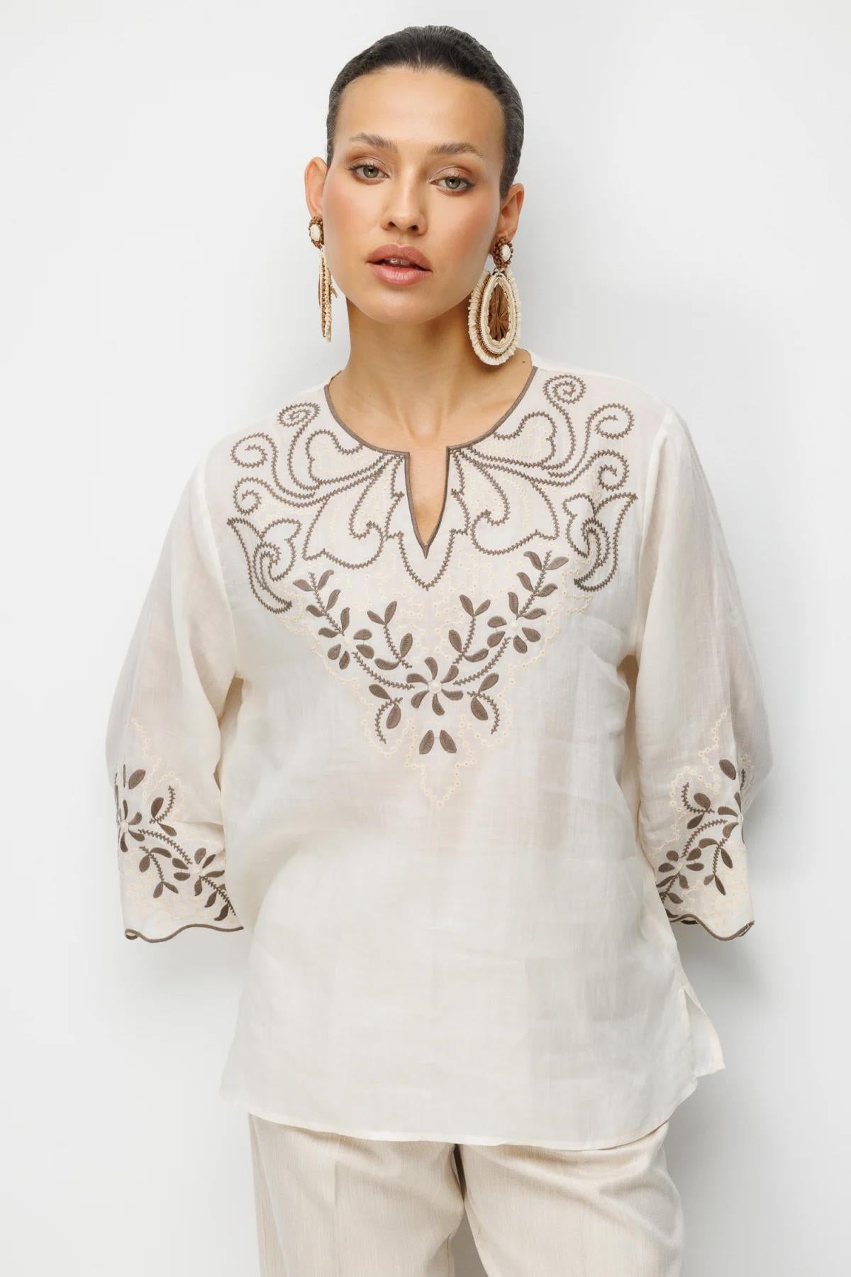Hakim Yaka Nakışlı Keten Bluz