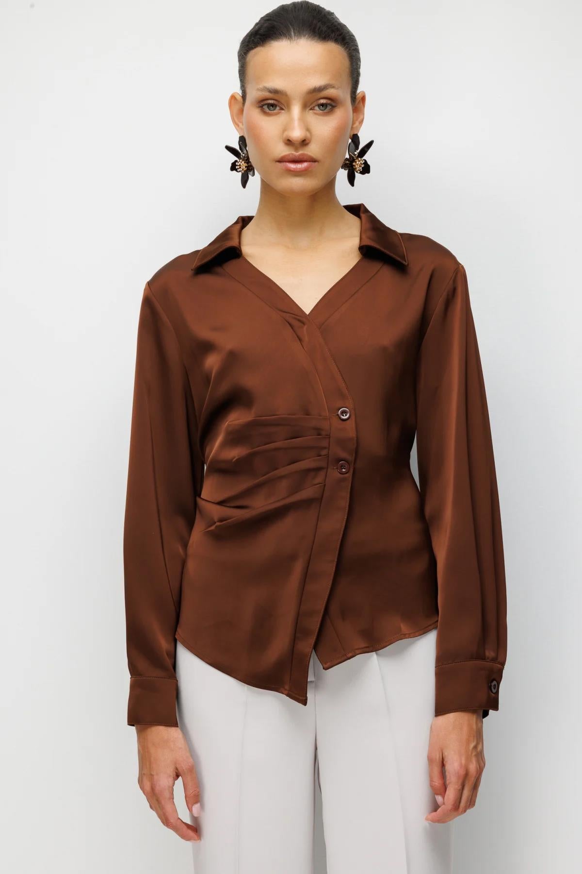 Beli Bağlamalı Büzgülü Bluz