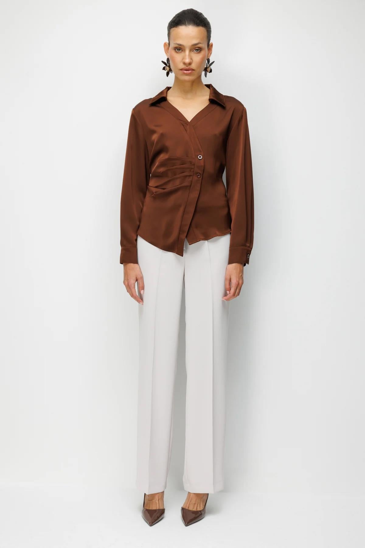 Beli Bağlamalı Büzgülü Bluz