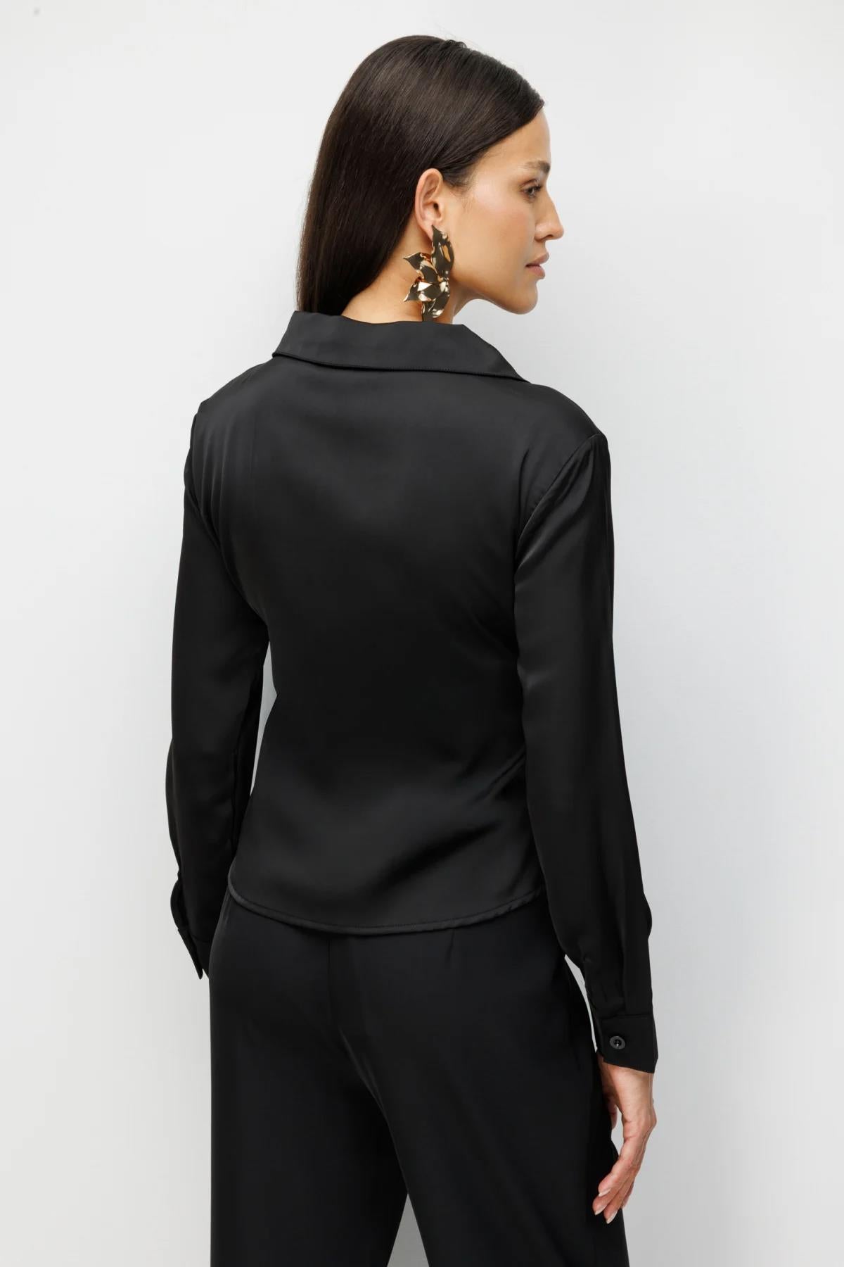 Beli Bağlamalı Büzgülü Bluz