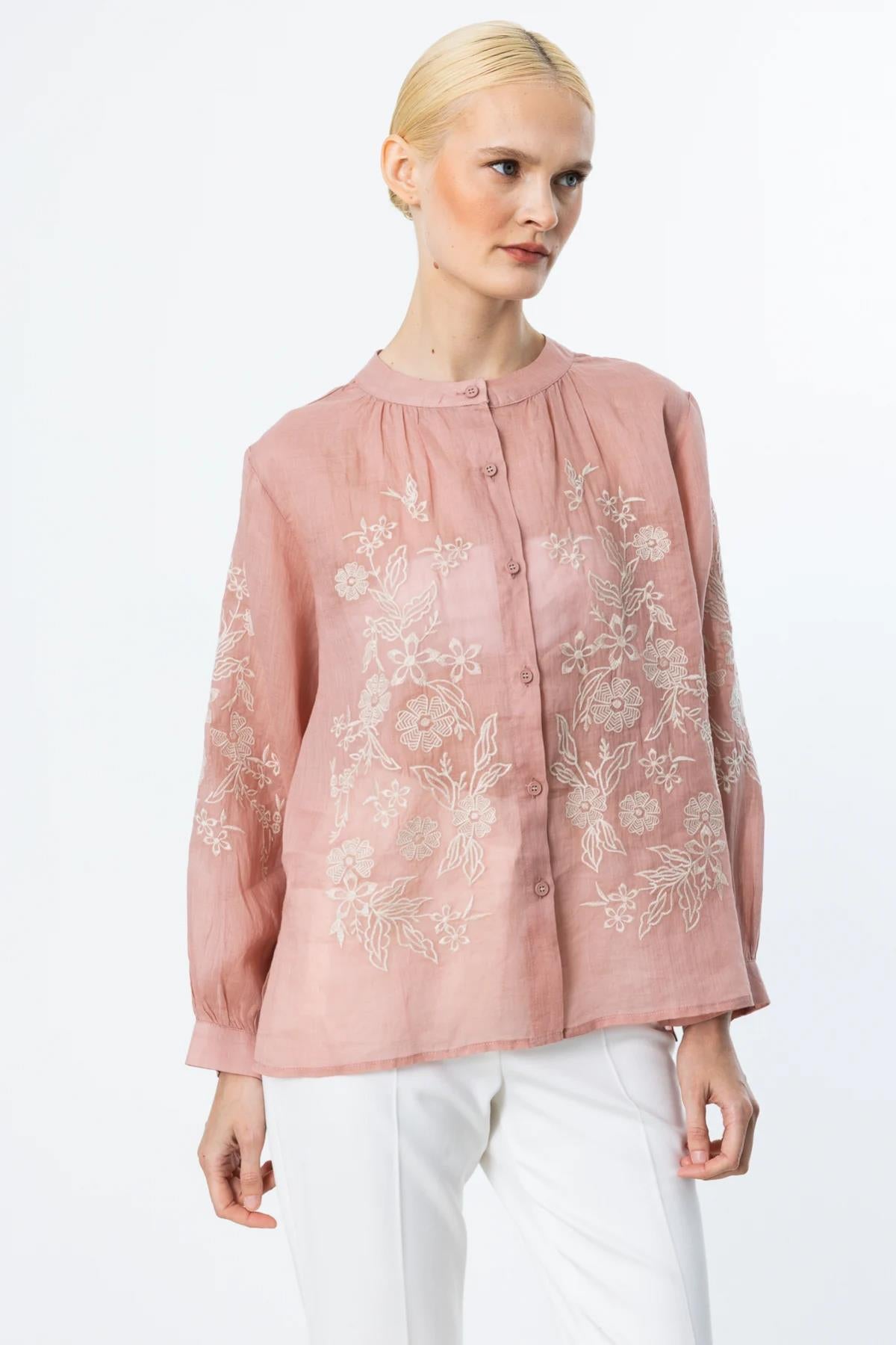 Nakış İşleme Detaylı Düğmeli Gömlek