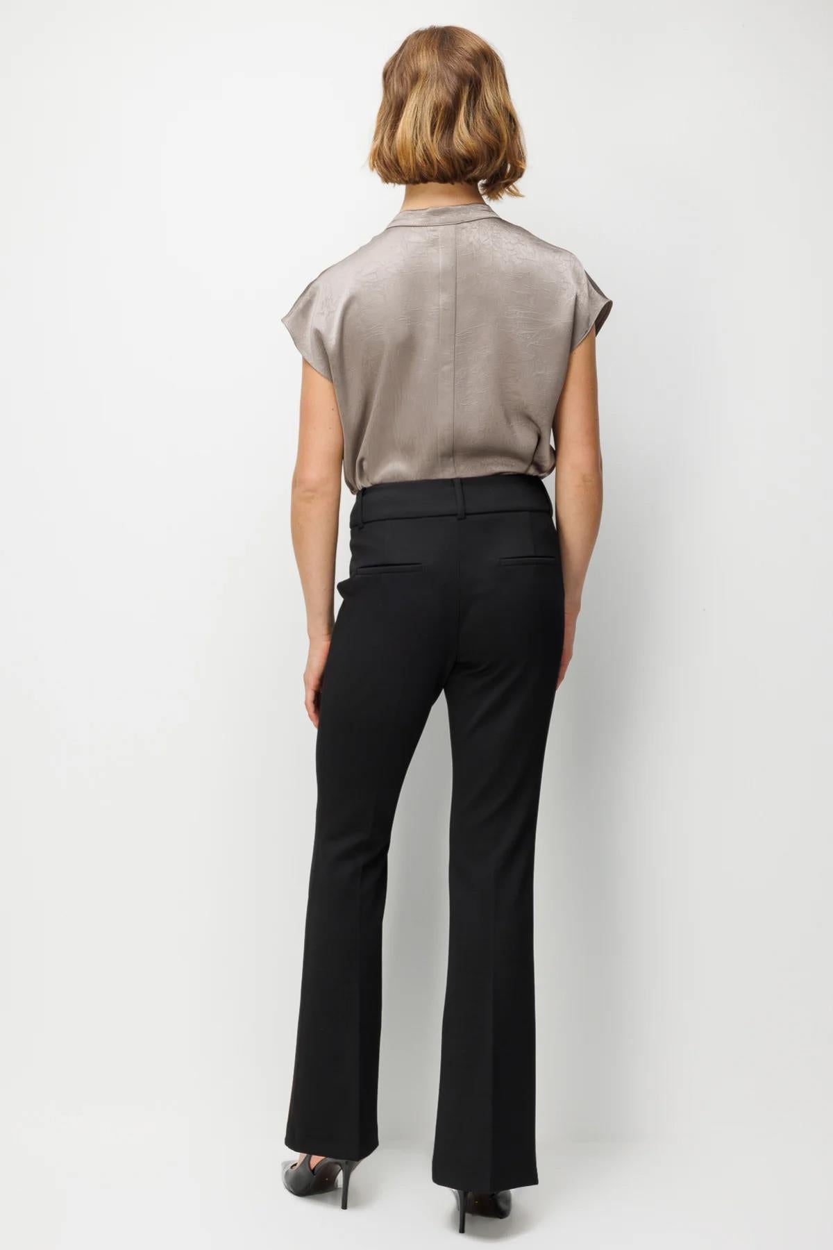 Metal Aksesuarlı İspanyol Paça Pantolon