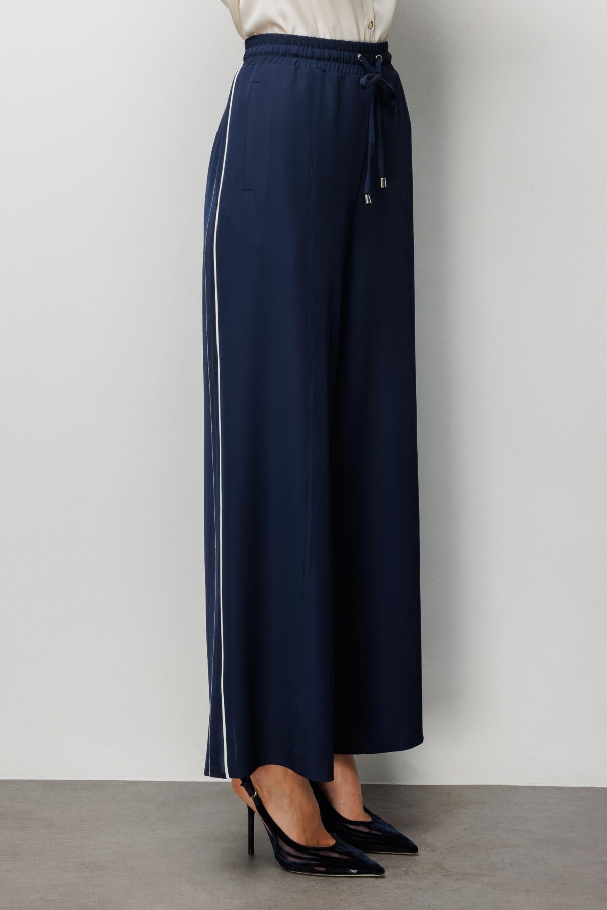 Wide-Leg Trousers with Side Stripe