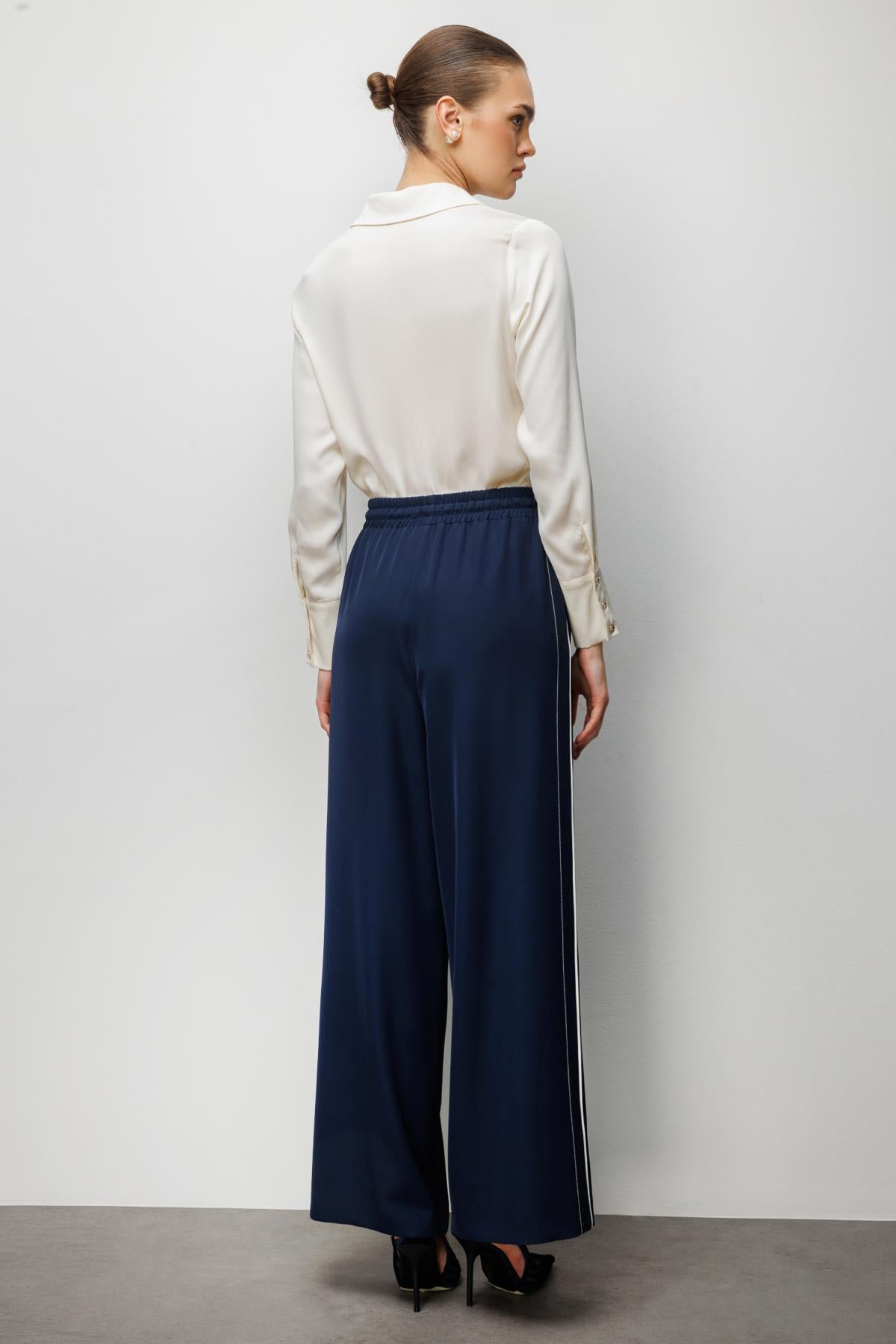 Wide-Leg Trousers with Side Stripe