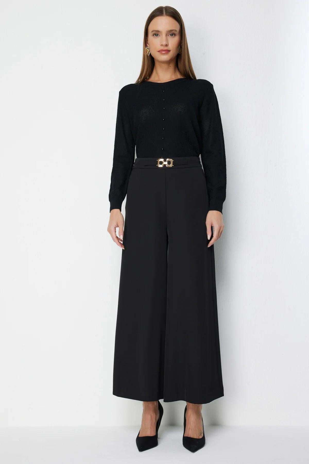 Metal Buckle Skirted Trousers