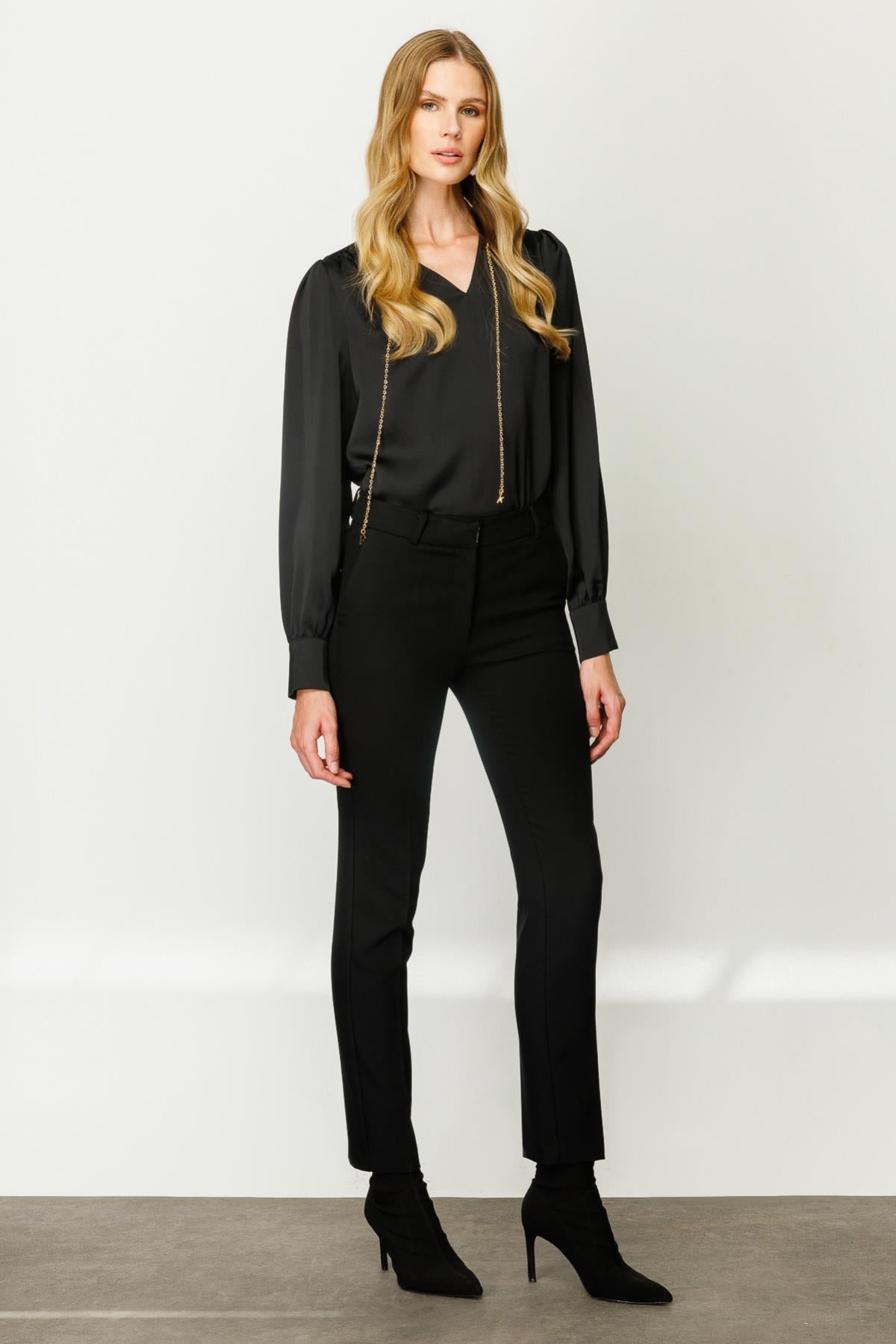 Women's Skinny Leg Trousers with Pockets