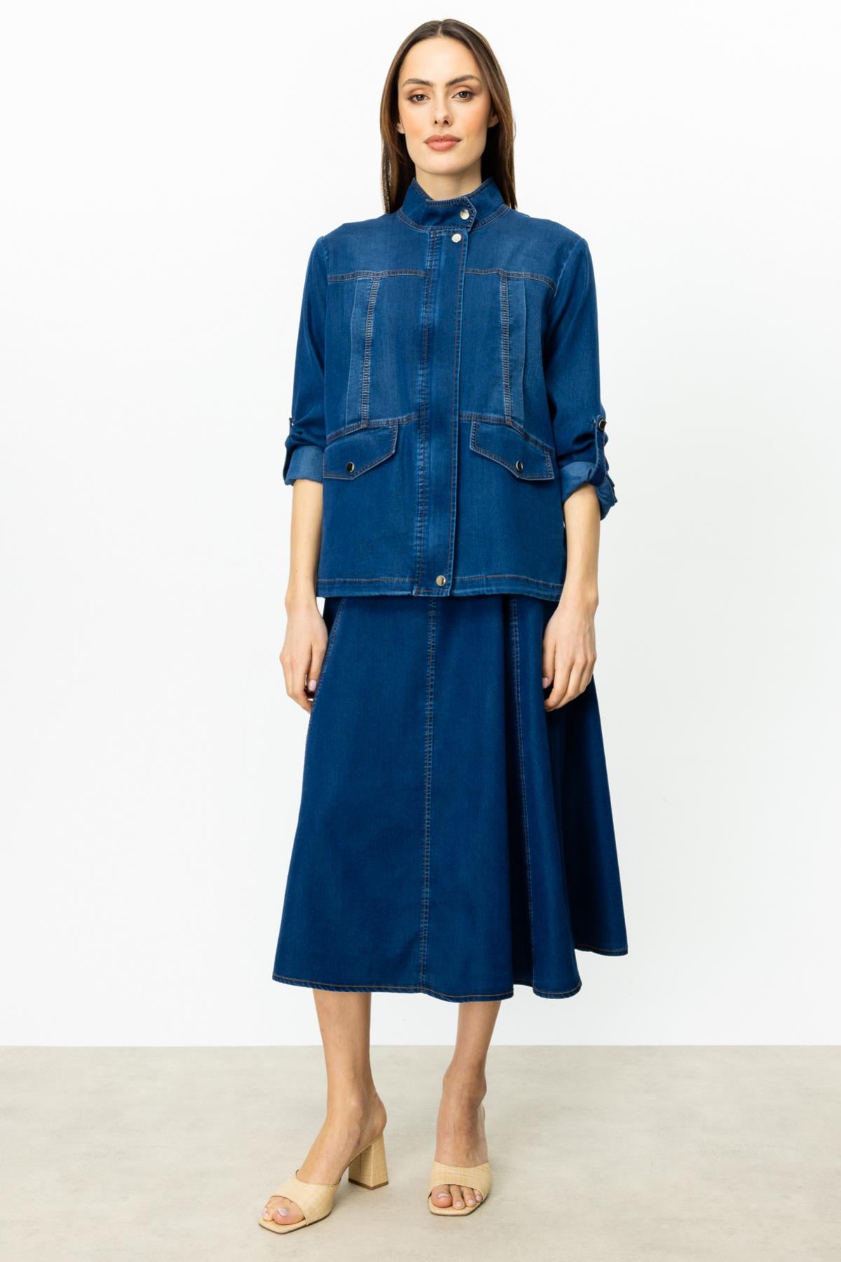 Fermuarlı Kapak Cepli Mont