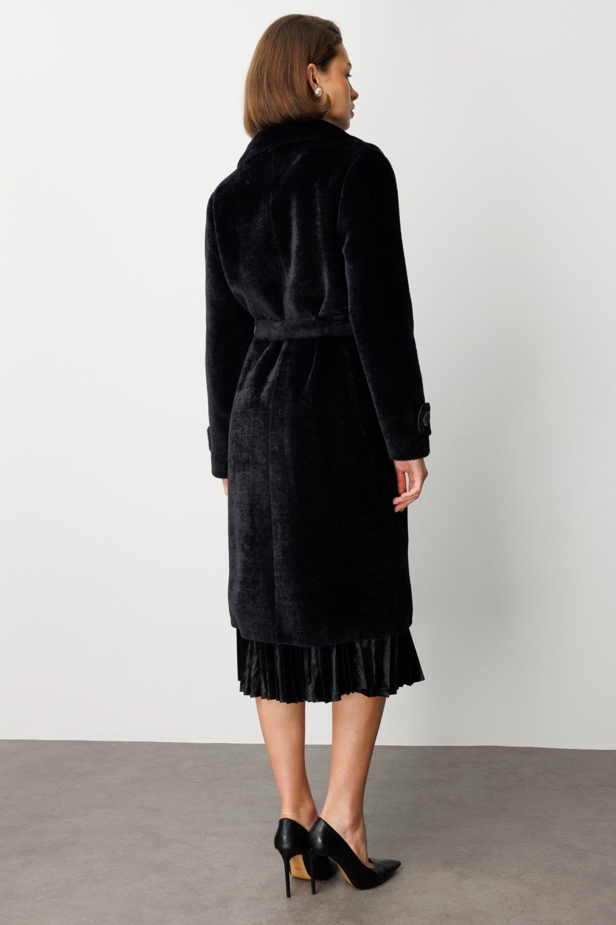 Beli Kuşaklı Peluş Kaban