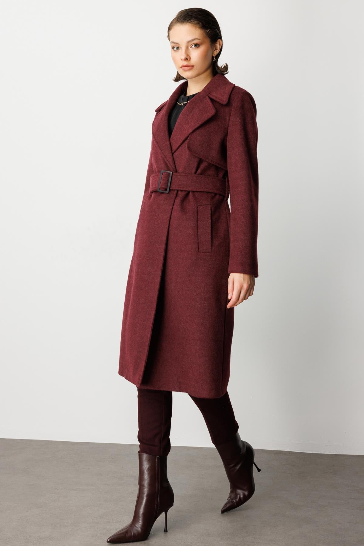 Beli Kuşaklı Kruvaze Kaşe Kaban