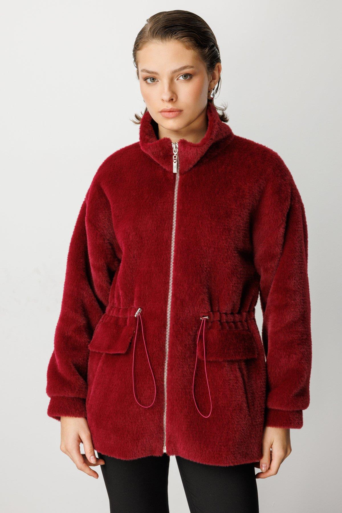 Dik Yaka Önden Fermuarlı Beli İpli Peluş Mont