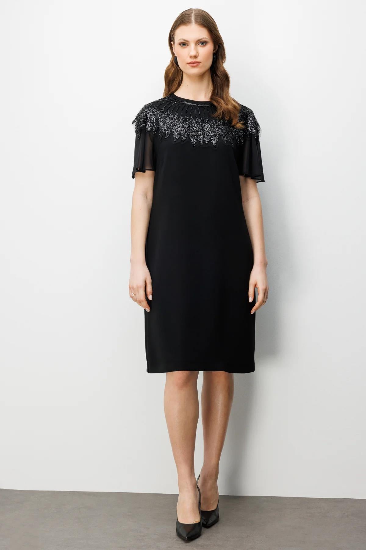 Taş Nakışlı Bolero Görünümlü Kısa Büyük Beden Elbise