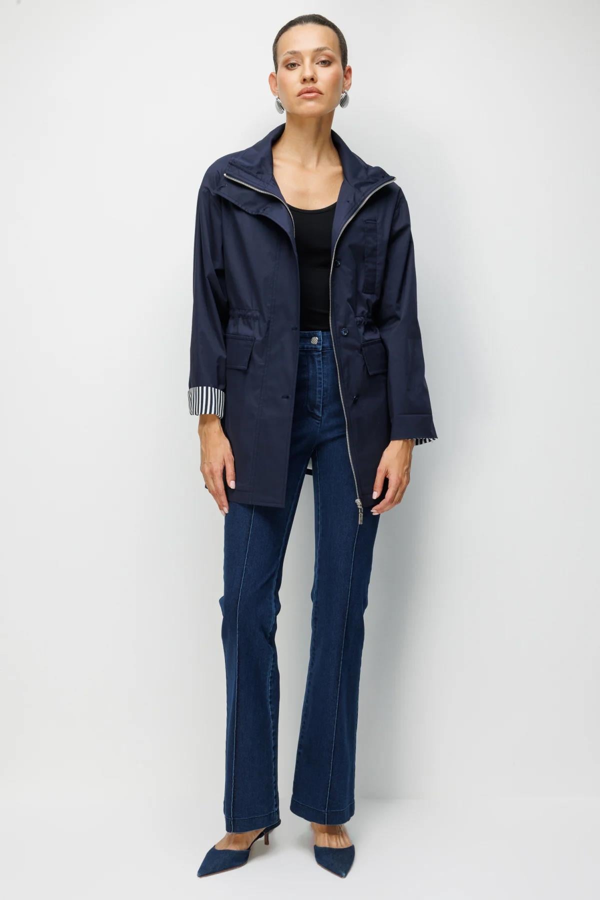 Stand-up collar, flap pockets, fold-down sleeves, striped short coat