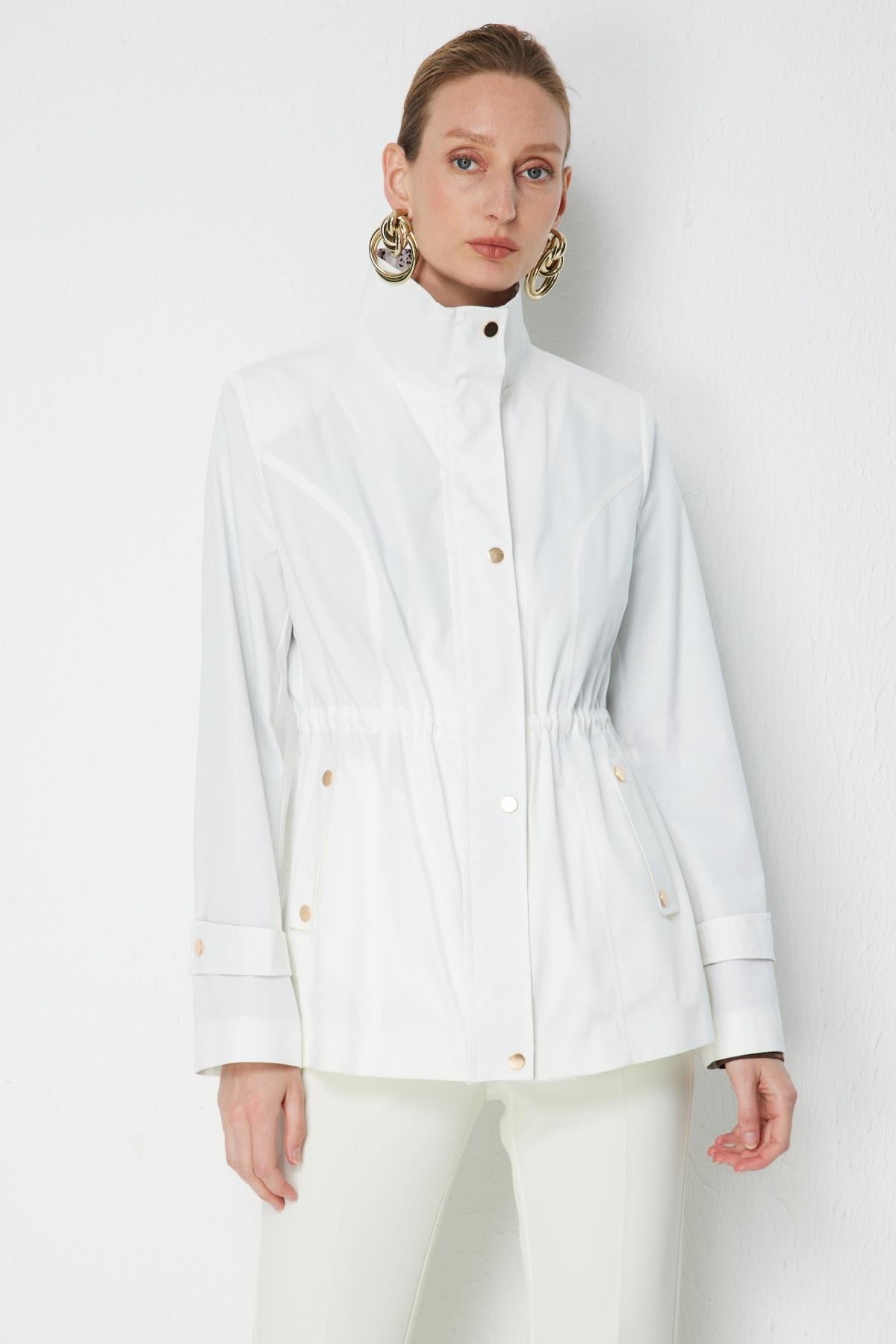 Short Robe with Leopard Print Collar