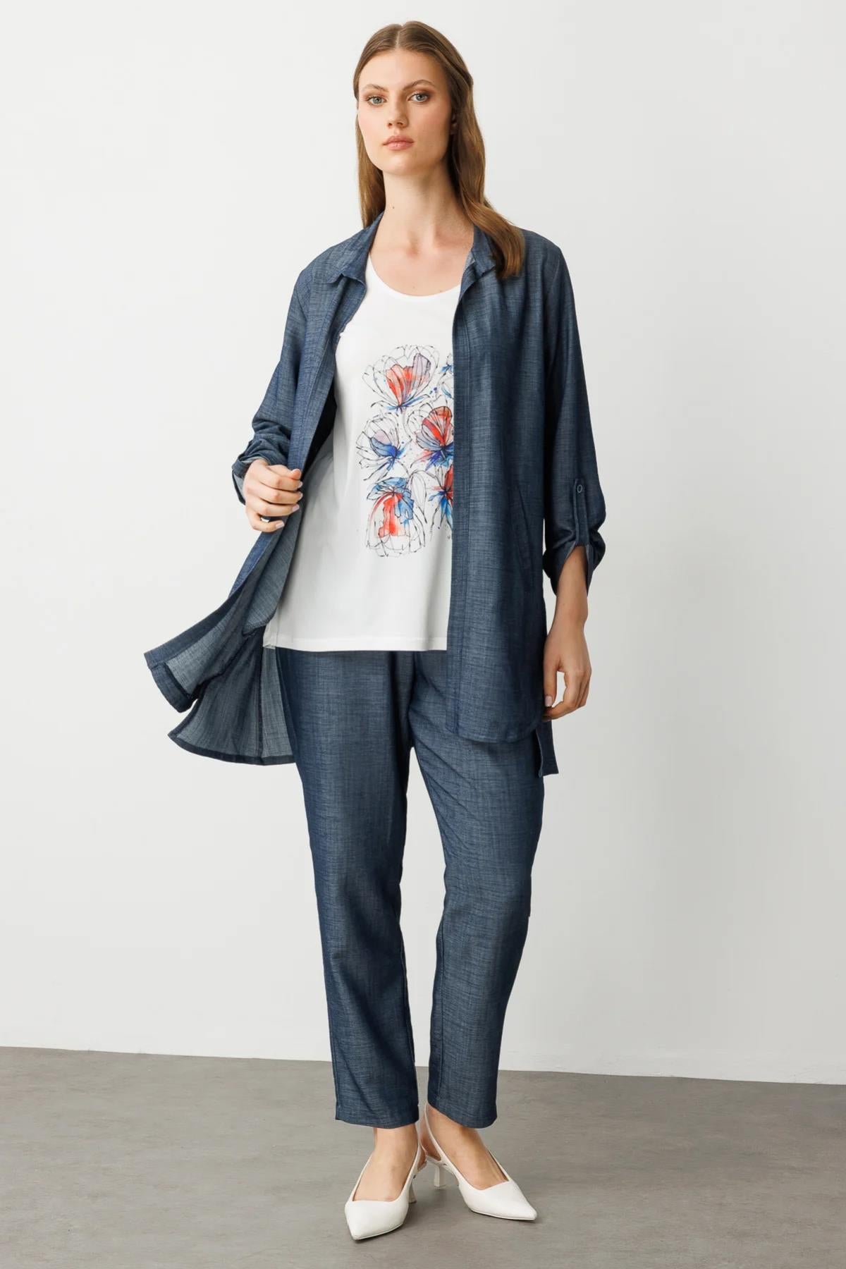 Sleeve Fold Detail Inside Plus Size Denim Shirt