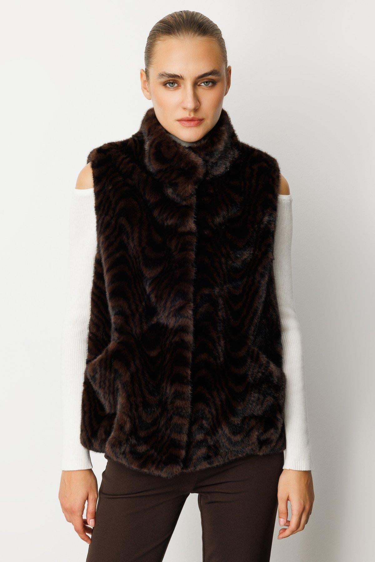 Leopar Desenli Peluş Yelek