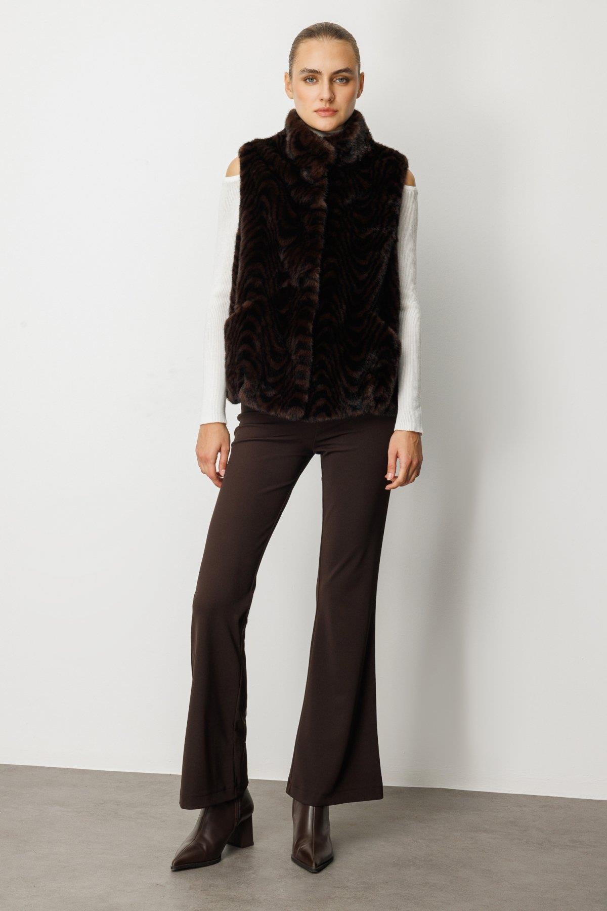 Leopar Desenli Peluş Yelek