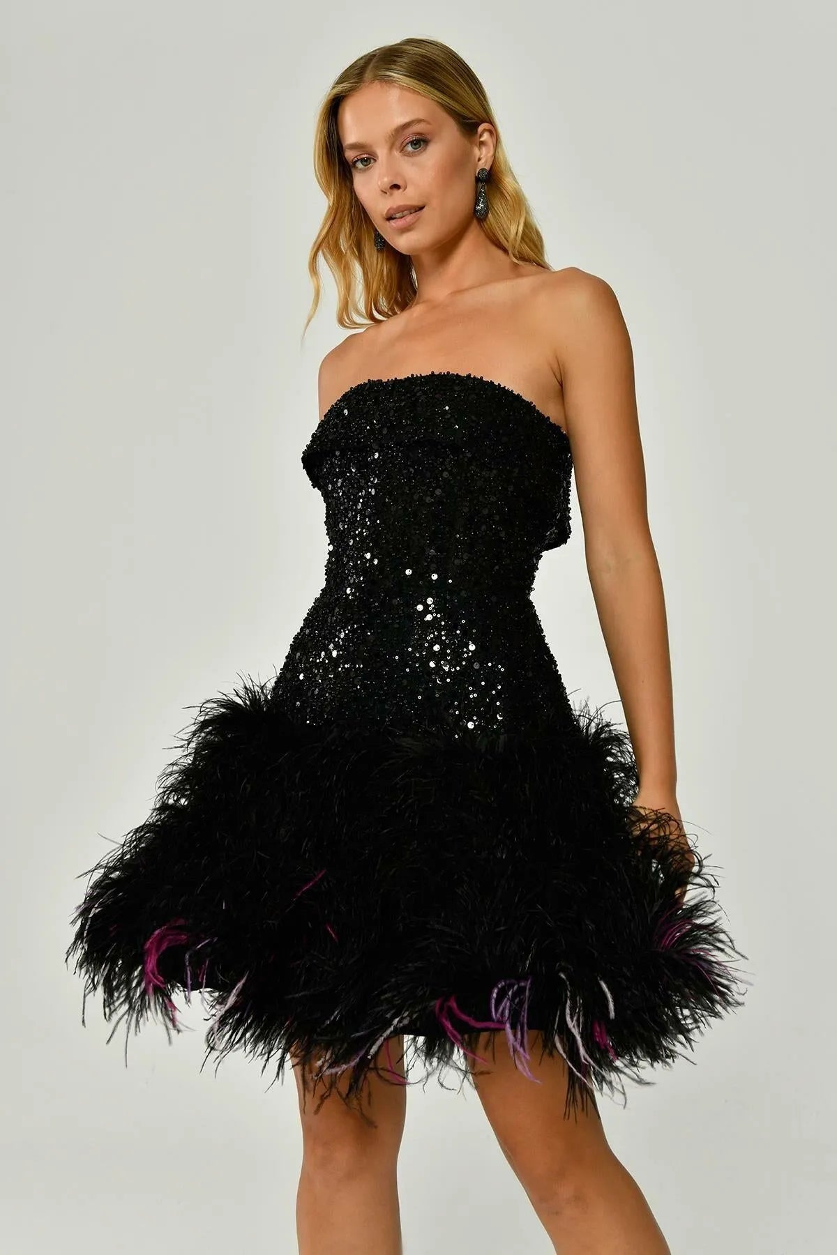 Etek Ucu Otrişli Payetli Mini Abiye Elbise