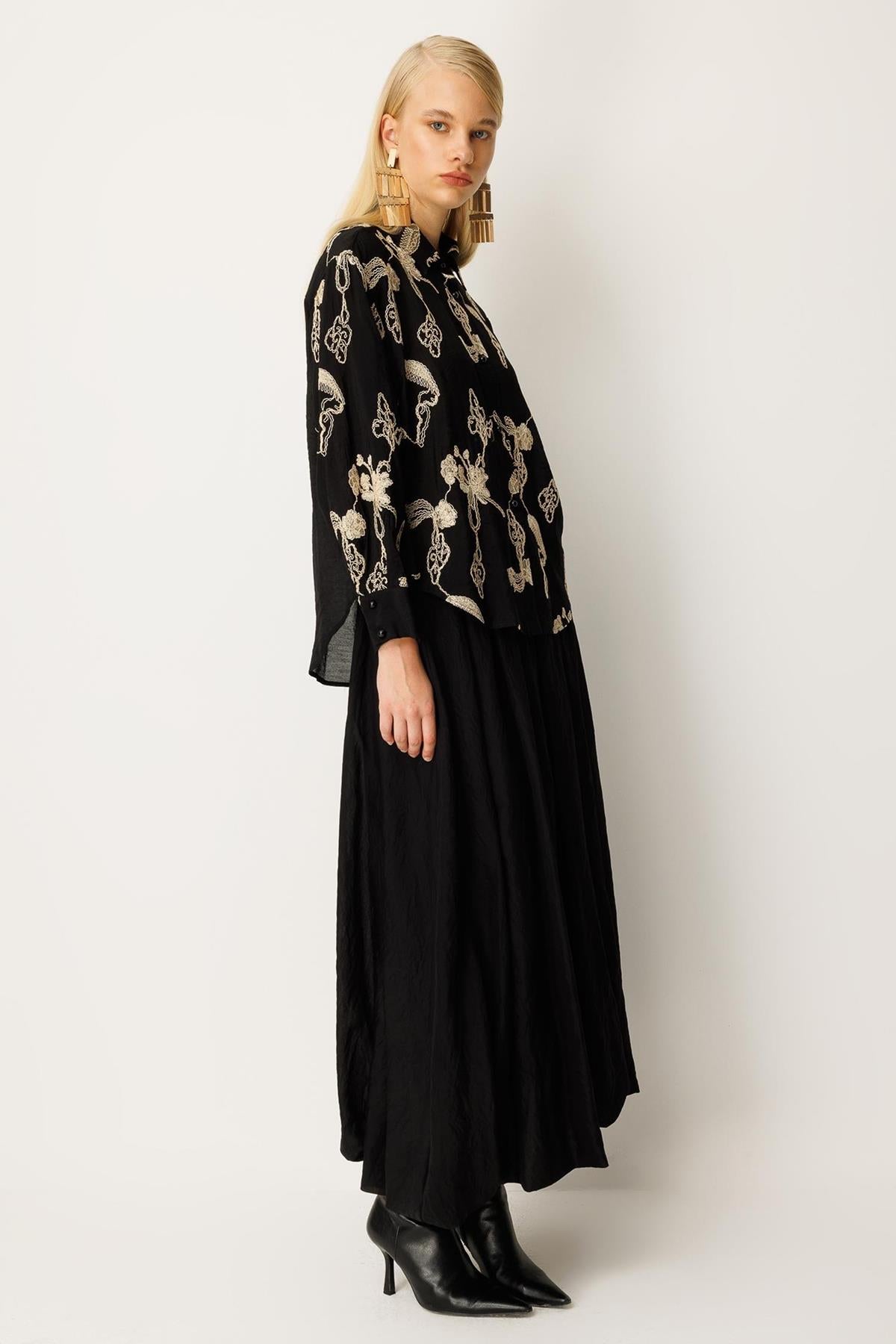 Chain Embroidery Shirt Skirt Set