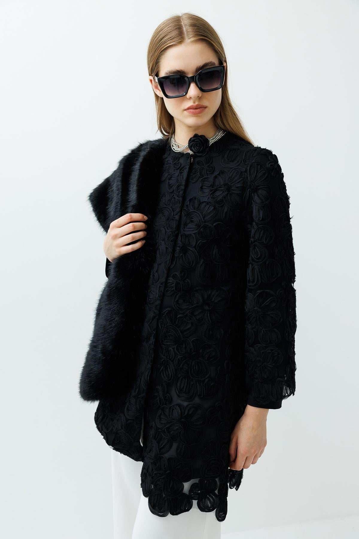 Three-Dimensional Flower Detailed Jacket