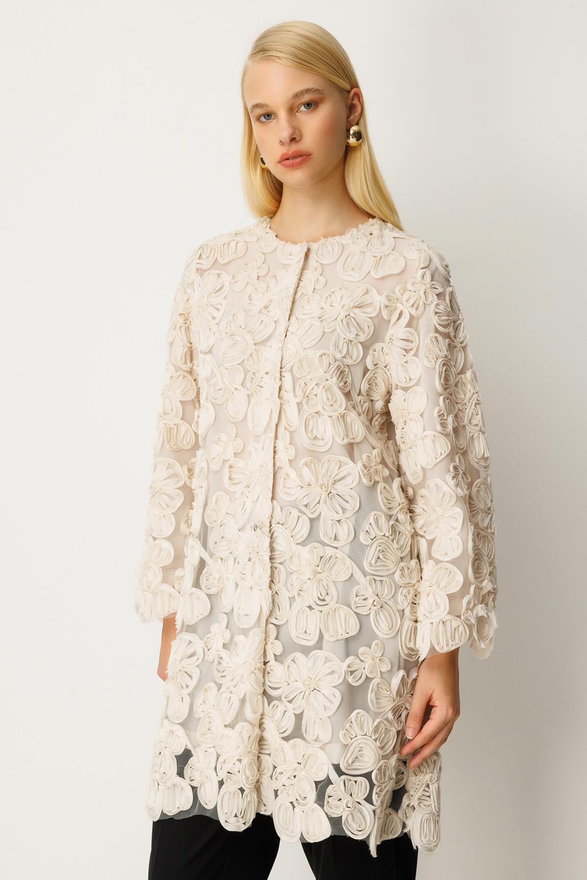 Three-Dimensional Flower Detailed Jacket