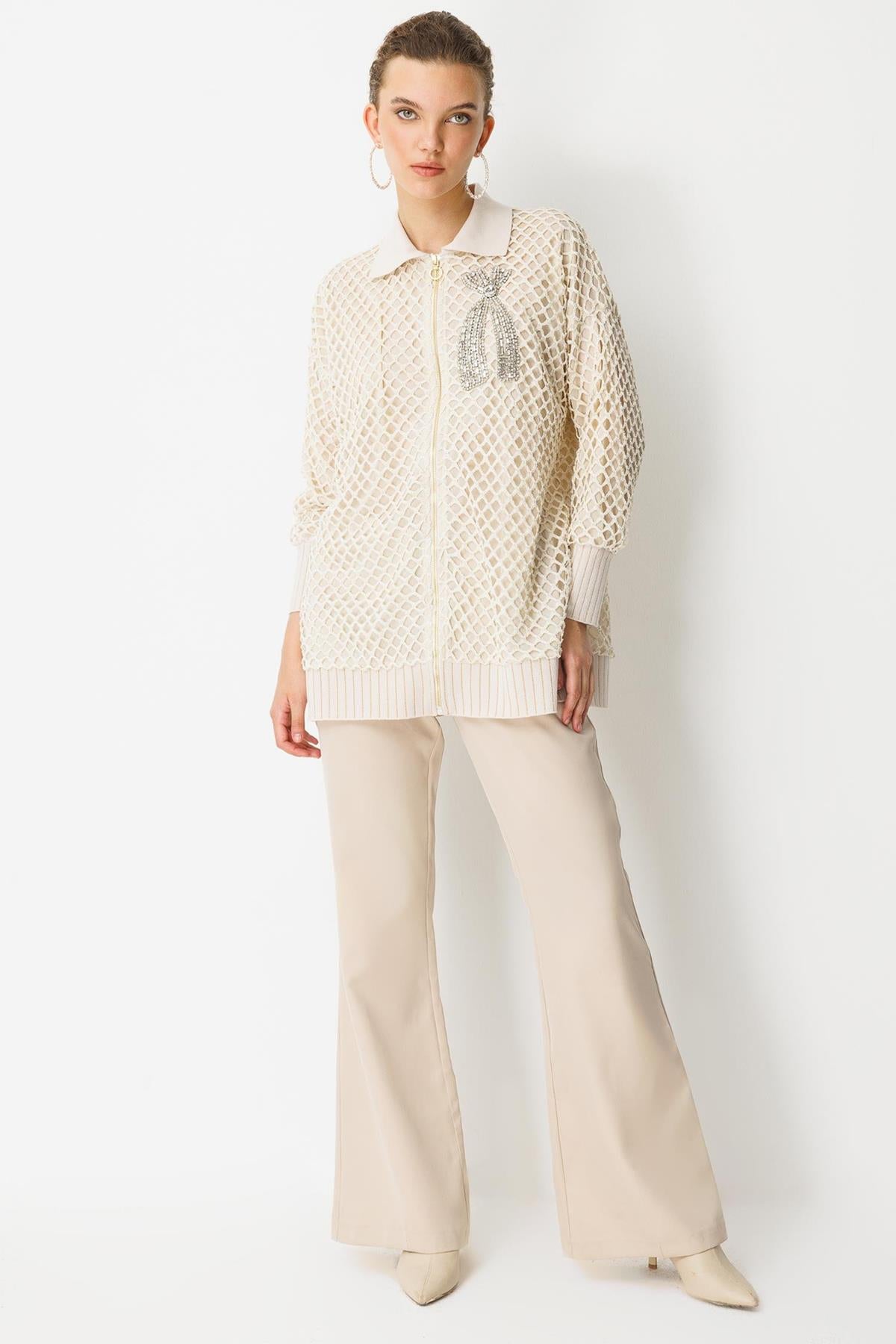 Aksesuar Detaylı Fermuarlı File Hırka