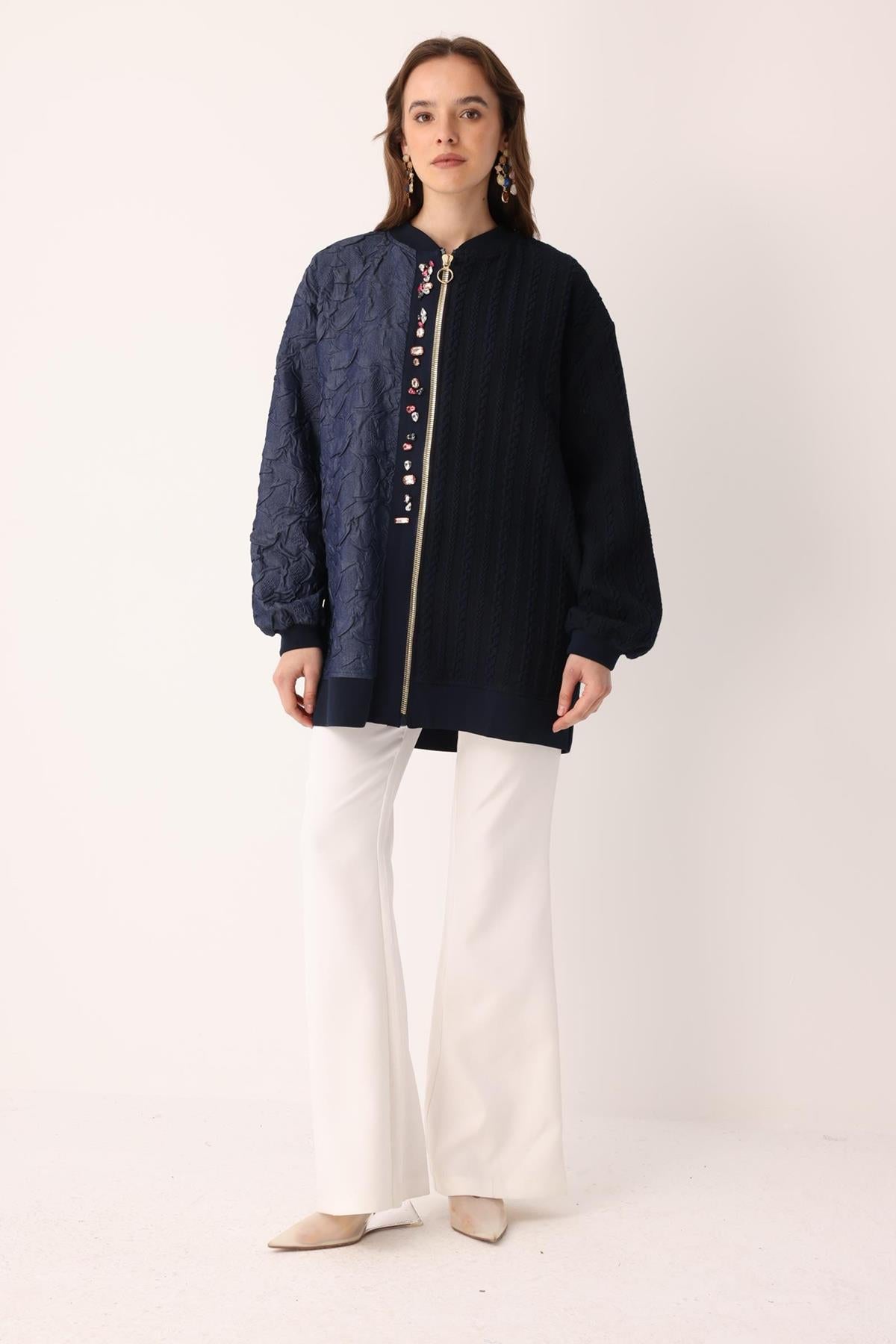 Renkli Taş İşlemeli Fermuarlı Ceket