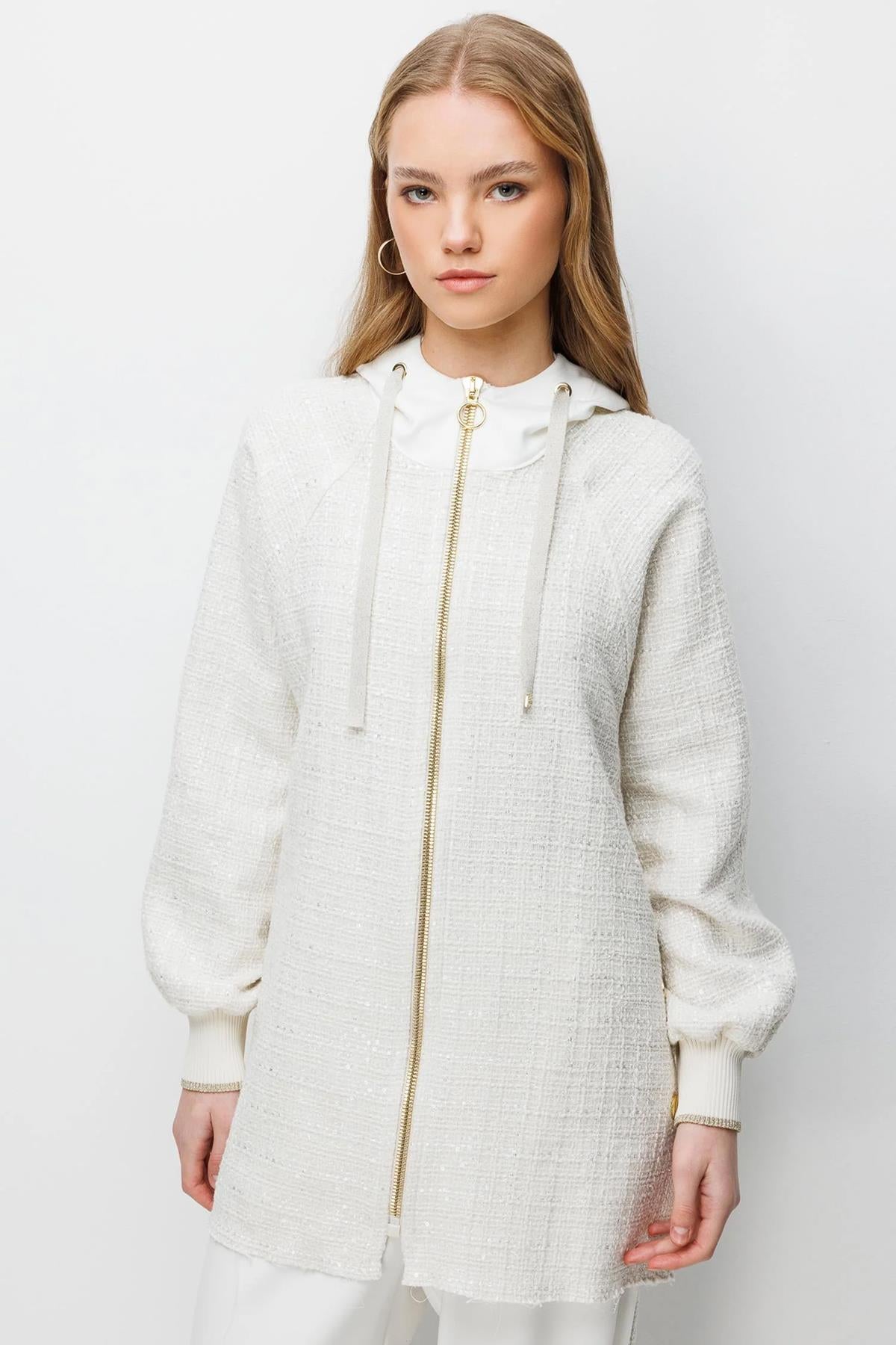 Önden Fermuarlı Kapüşonlu Ceket Ve Pantolon Takım