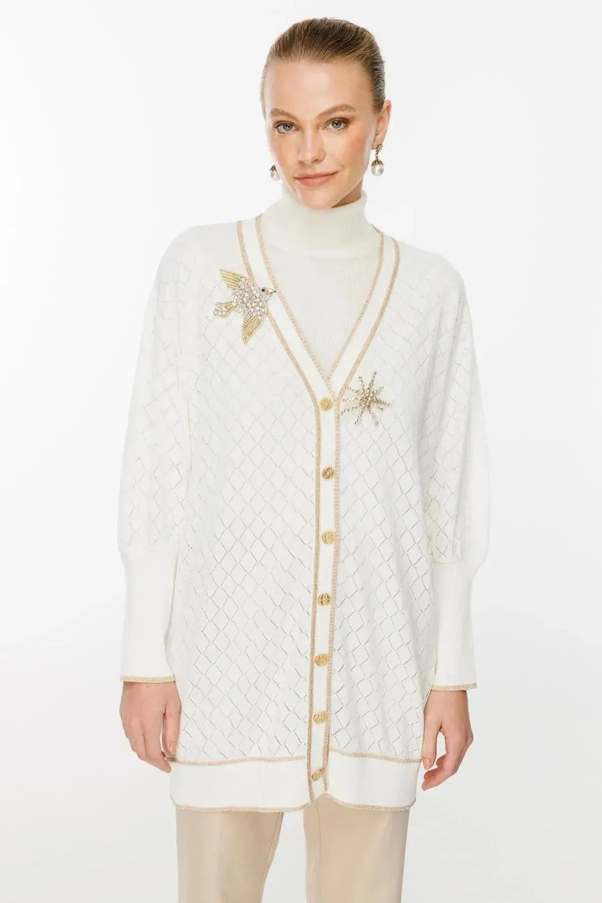 Taş Broş Detaylı Hırka