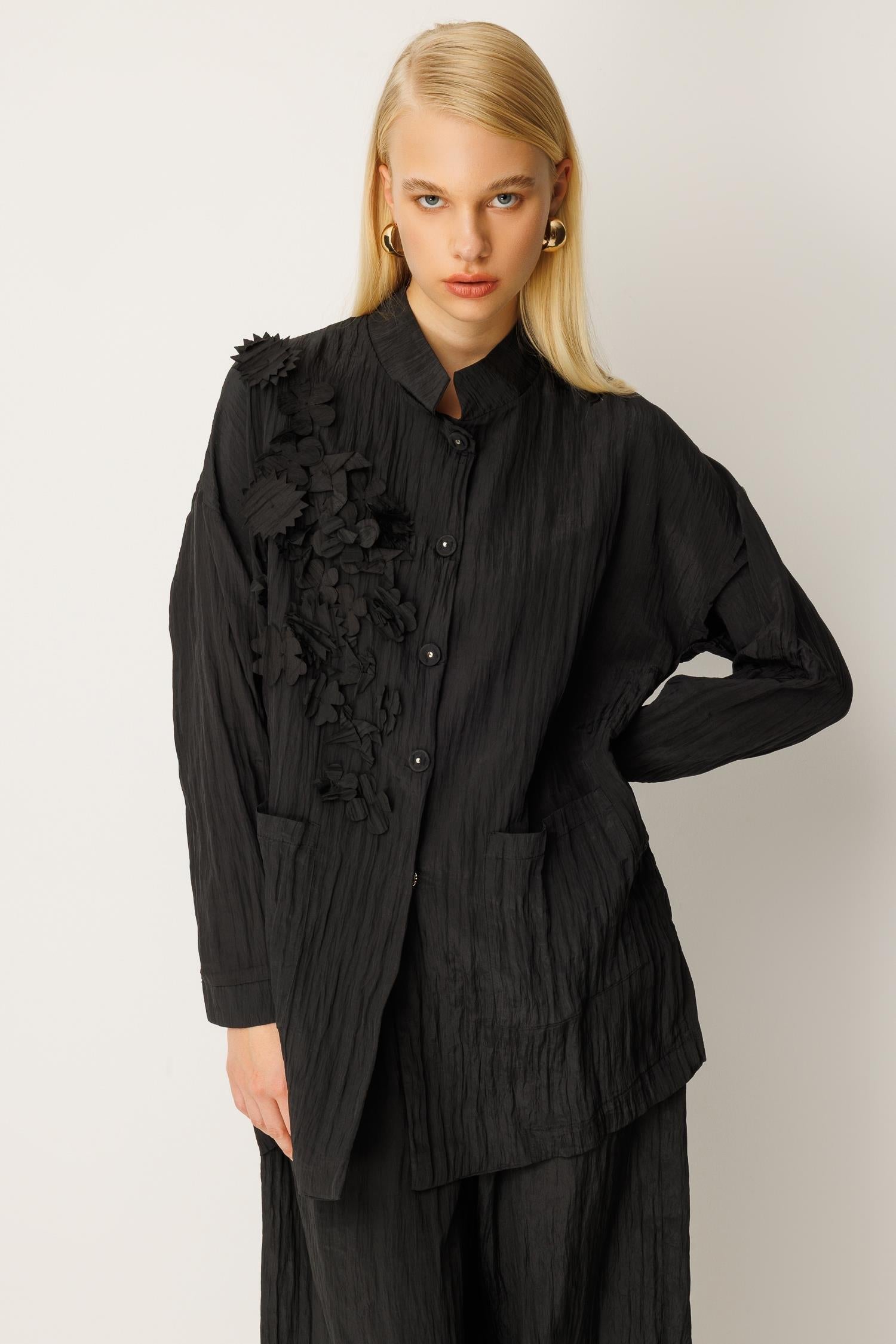 Three-Dimensional Flower Detailed Tunic Trouser Set