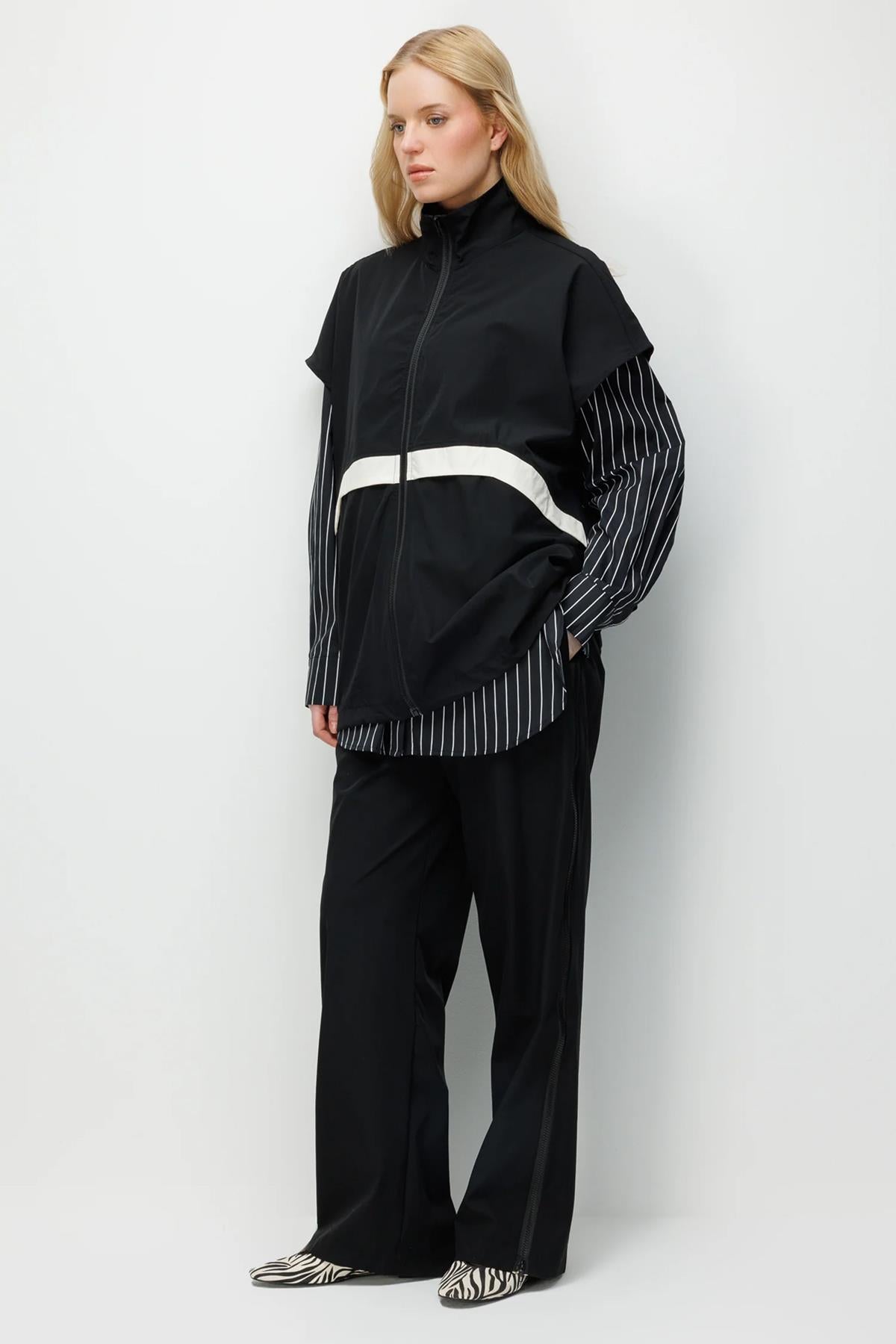 Fermuarlı Yelek Ve Pantolon İkili Takım