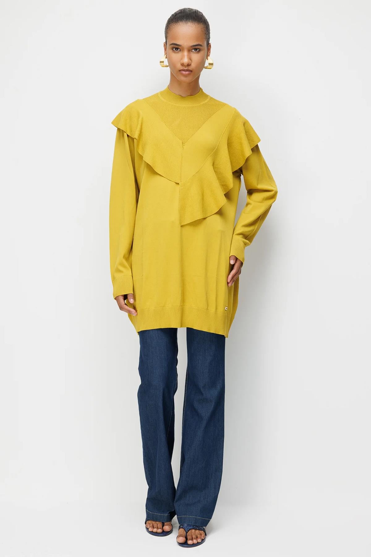 Ön Fırfır Detaylı Triko Tunik