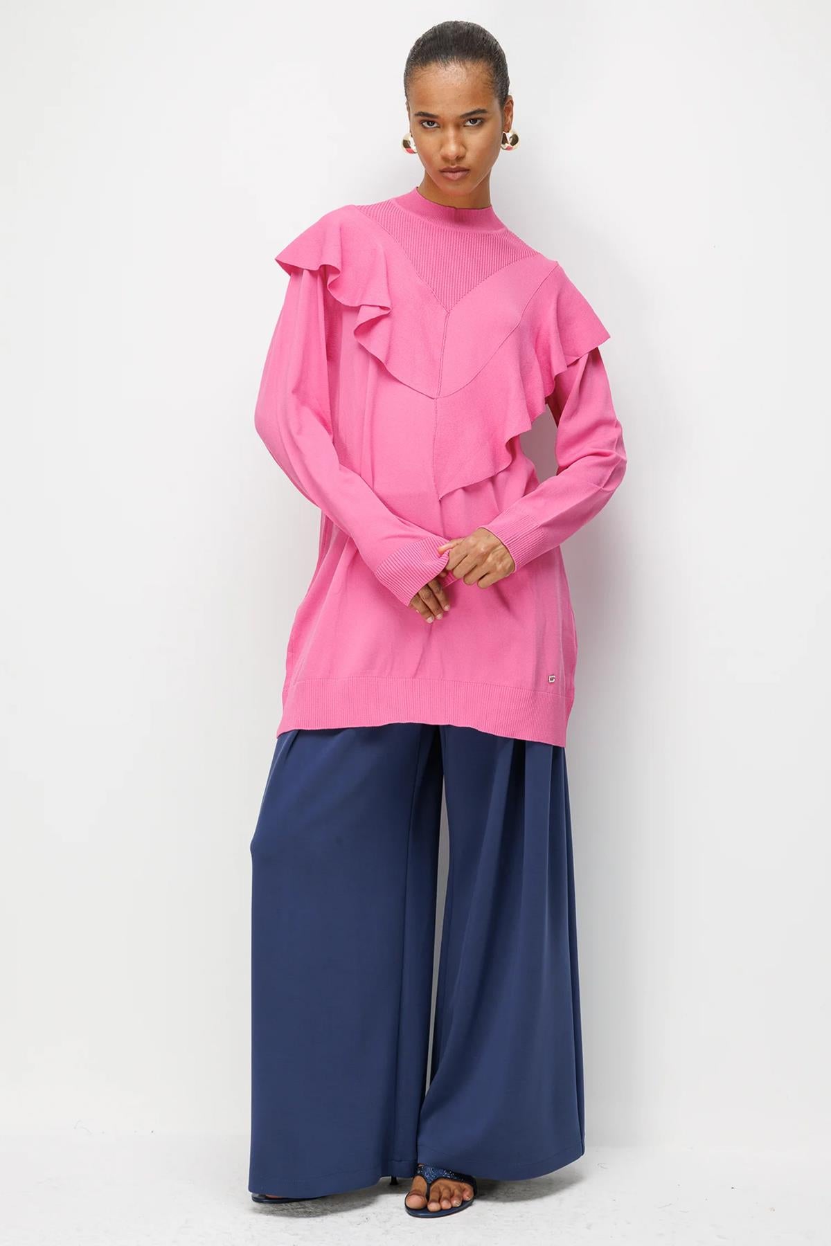 Ön Fırfır Detaylı Triko Tunik