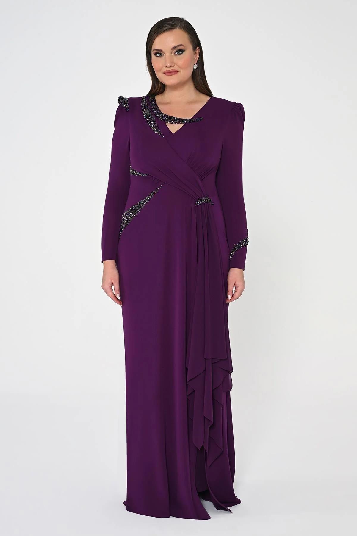 İşlemeli Payetli Krep Uzun Büyük Beden Elbise - Eser Giyim