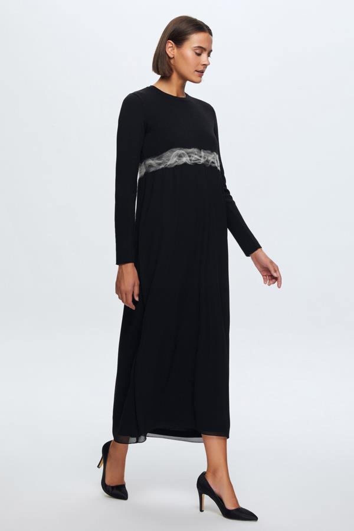 Long Knitted Dress with Felt Detail