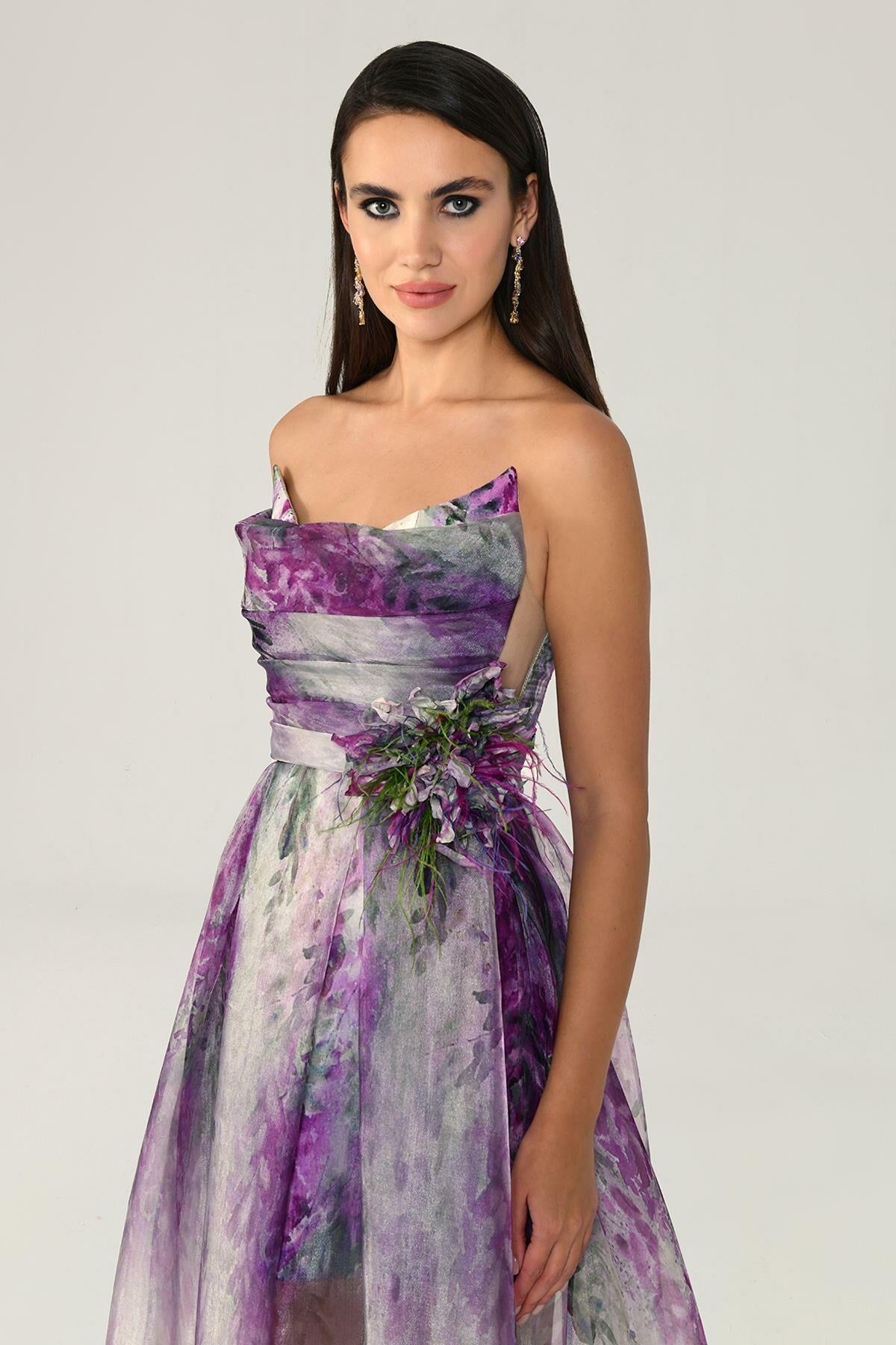 Kendinden Çiçek Desenli Askılı Tül Abiye - Eser Giyim