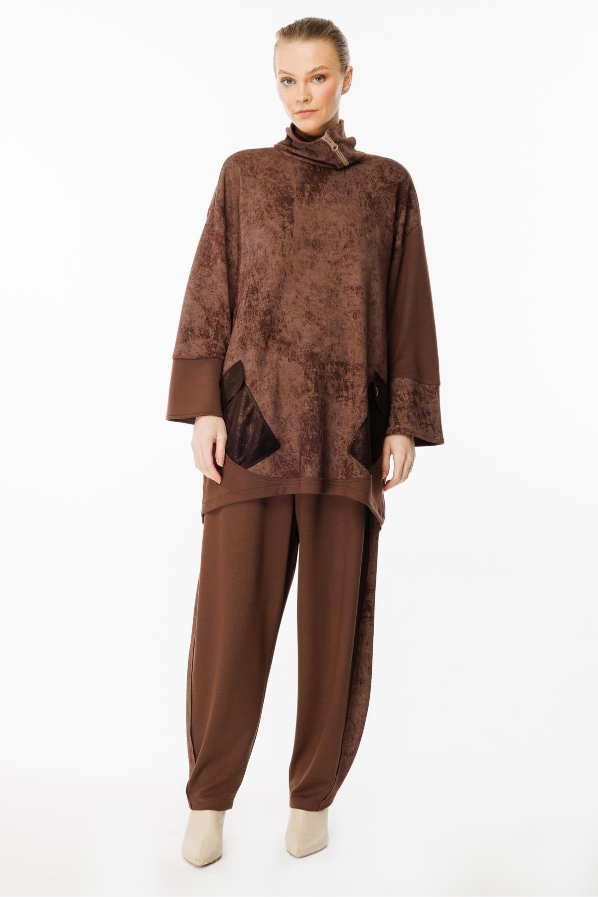 Self-Patterned Collar Zipper Detailed Tunic Set