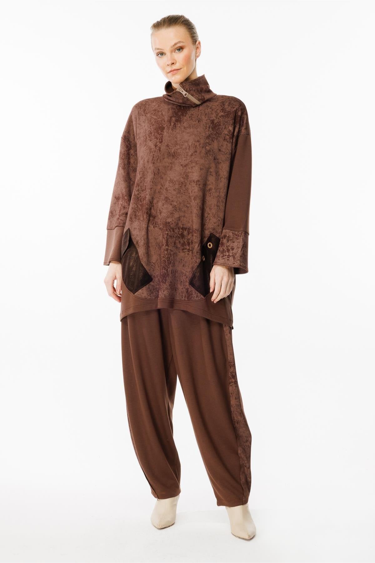 Self-Patterned Collar Zipper Detailed Tunic Set