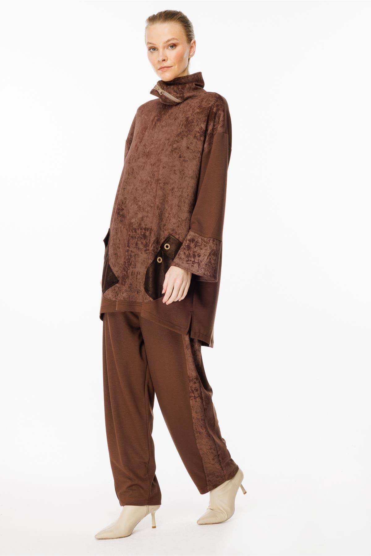 Self-Patterned Collar Zipper Detailed Tunic Set