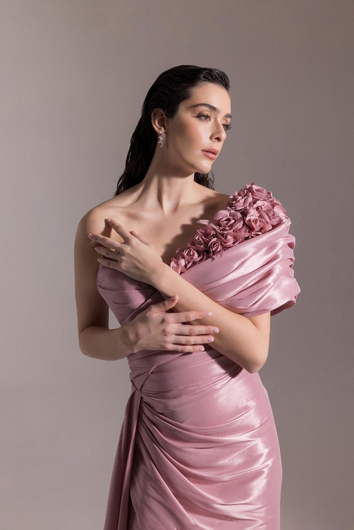 One Shoulder Flower Detailed Slit Evening Dress