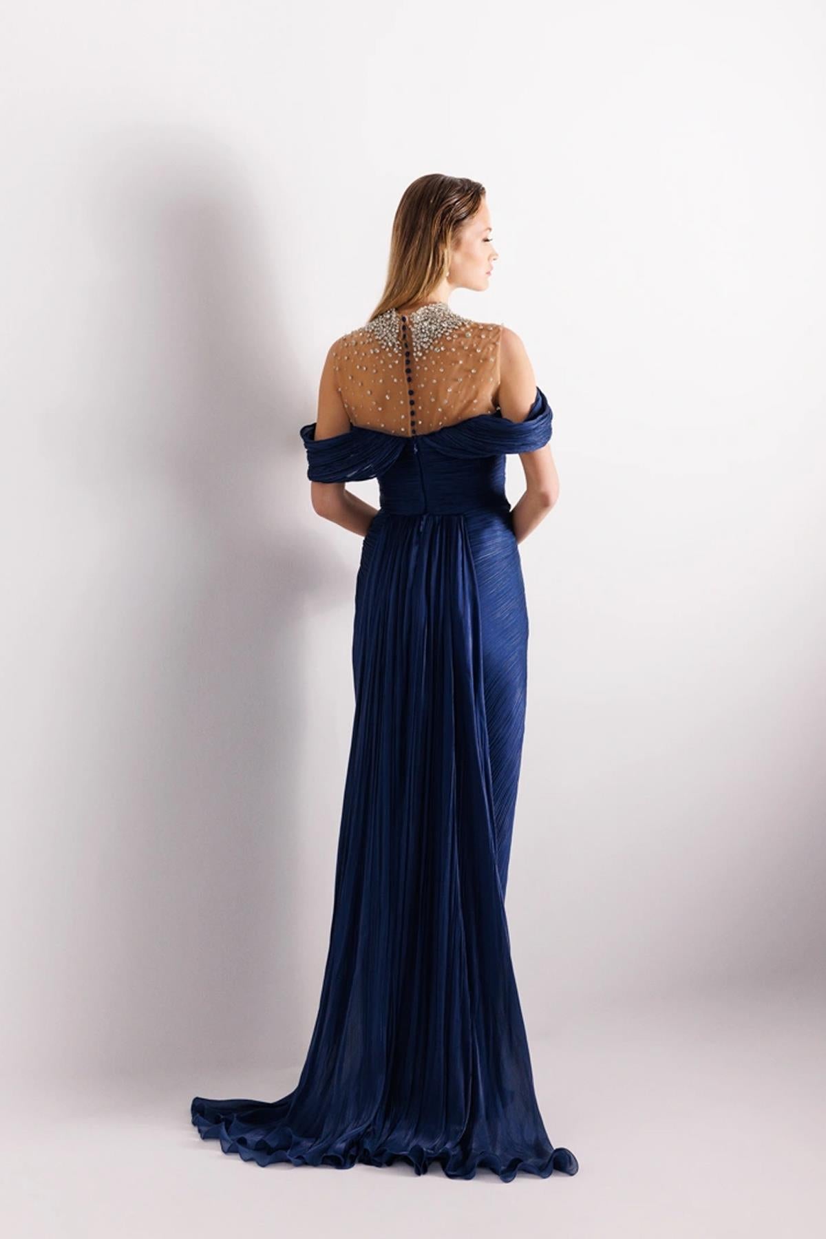 Pleated Tail Evening Dress with Neck Embroidery Detail