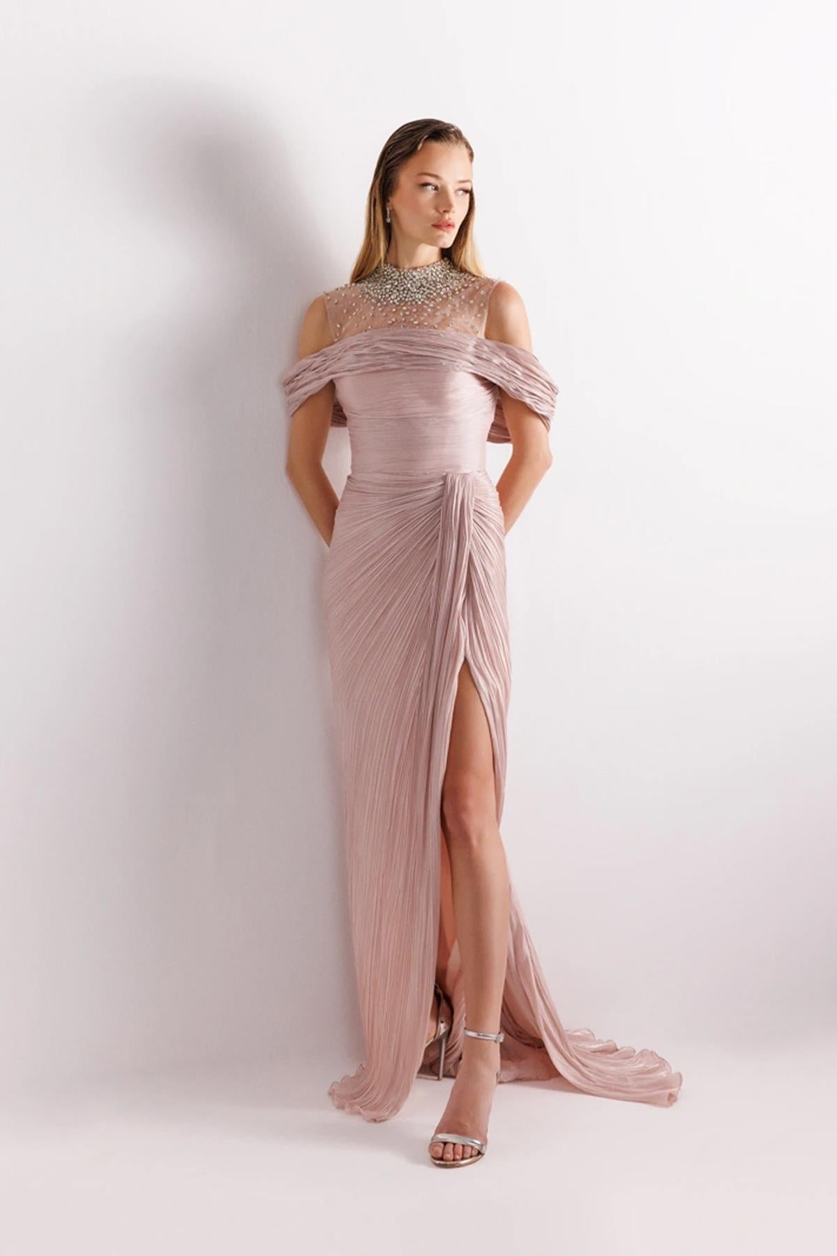 Pleated Tail Evening Dress with Neck Embroidery Detail