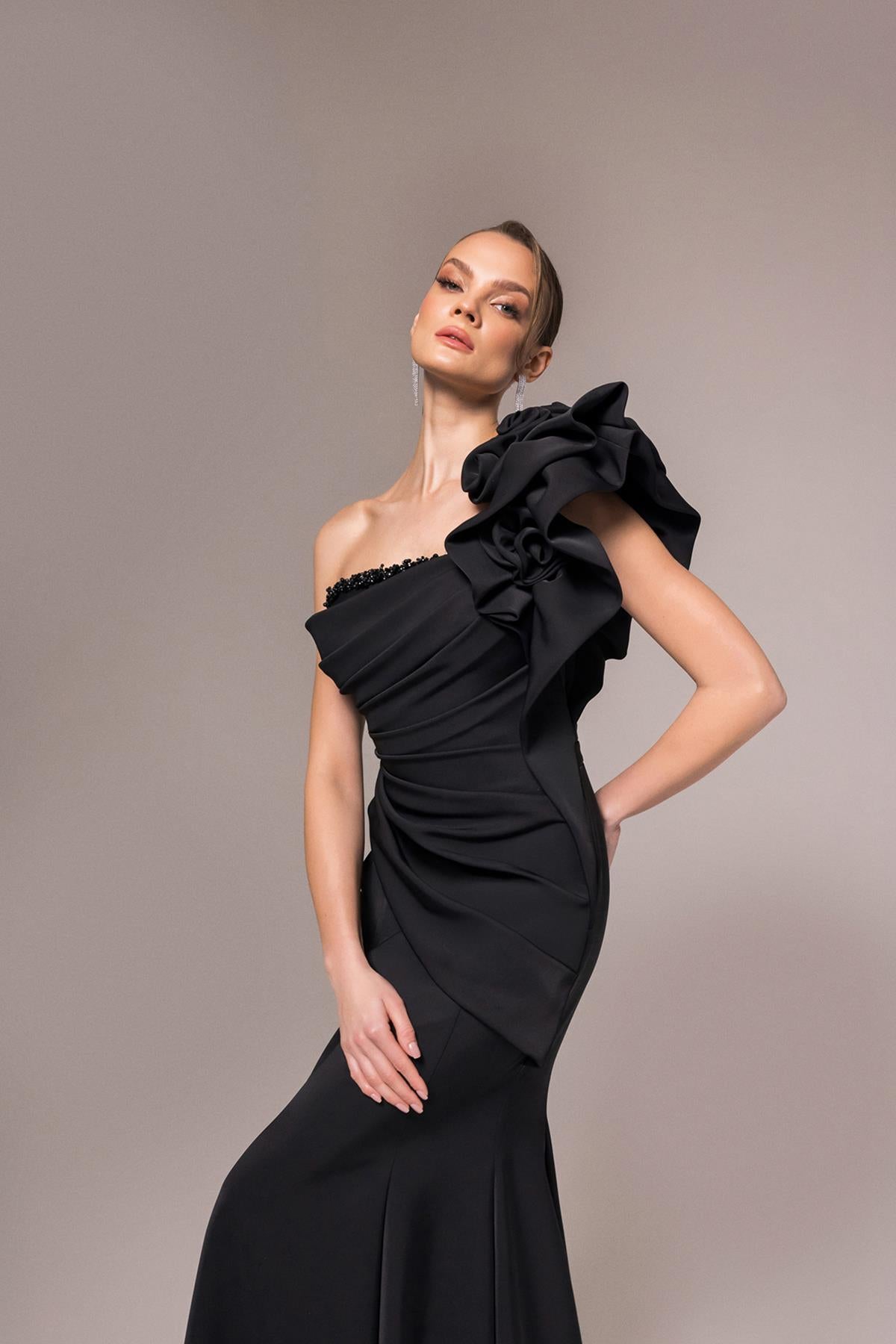 One Shoulder Embossed Rose Detailed Long Evening Dress