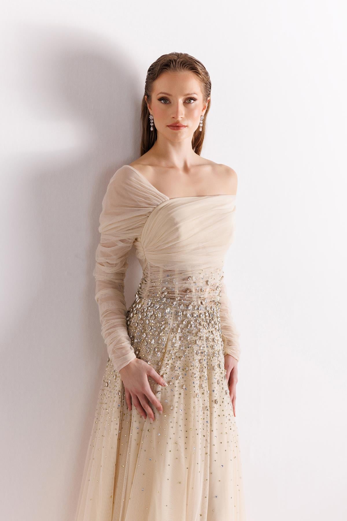 One Shoulder Tulle Sleeve Stone Embroidered Tulle Evening Dress