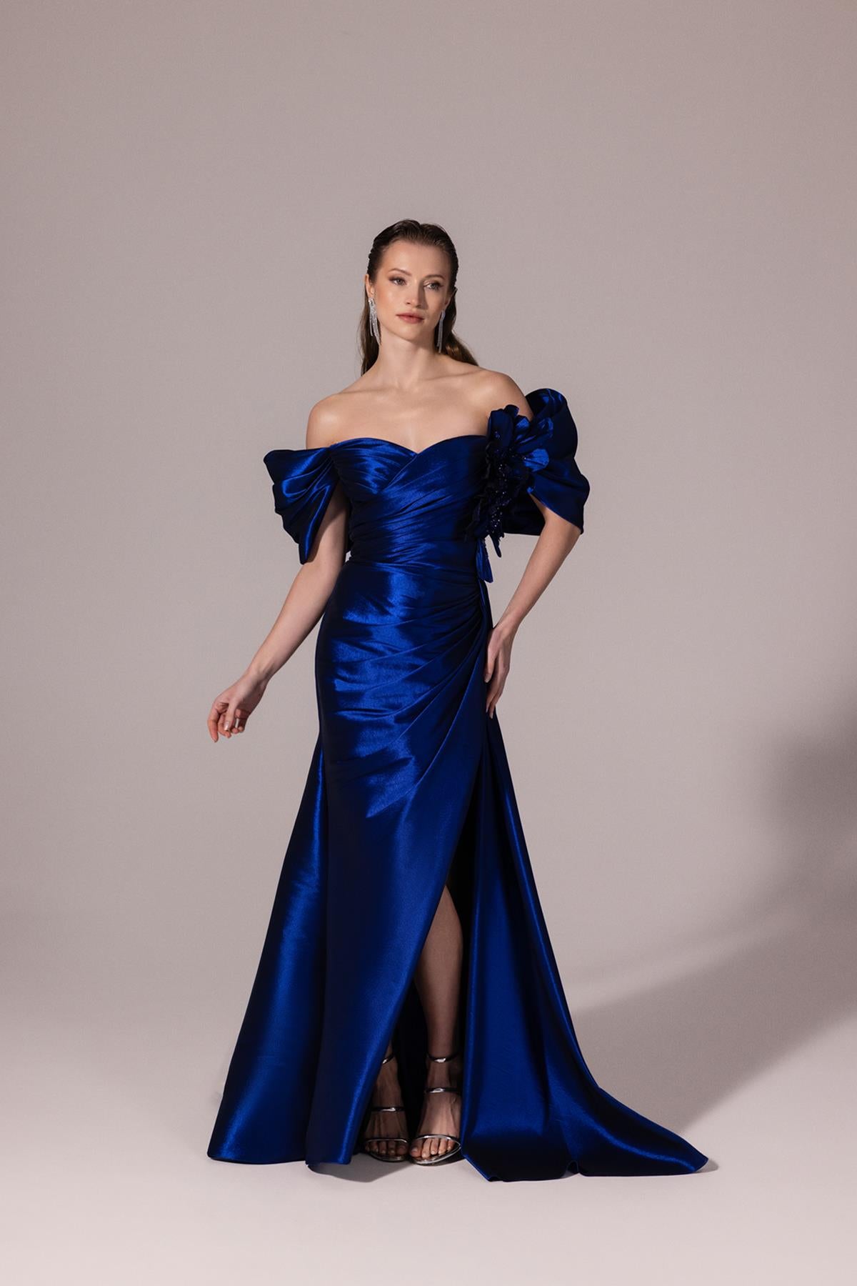 Low Sleeve Flower Detailed Taffeta Evening Dress