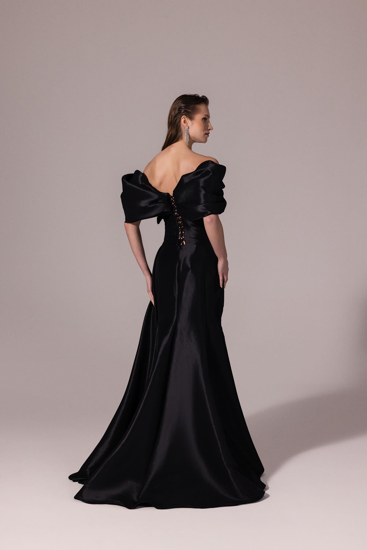 Düşük Kol Çiçek Detaylı Tafta Abiye Elbise