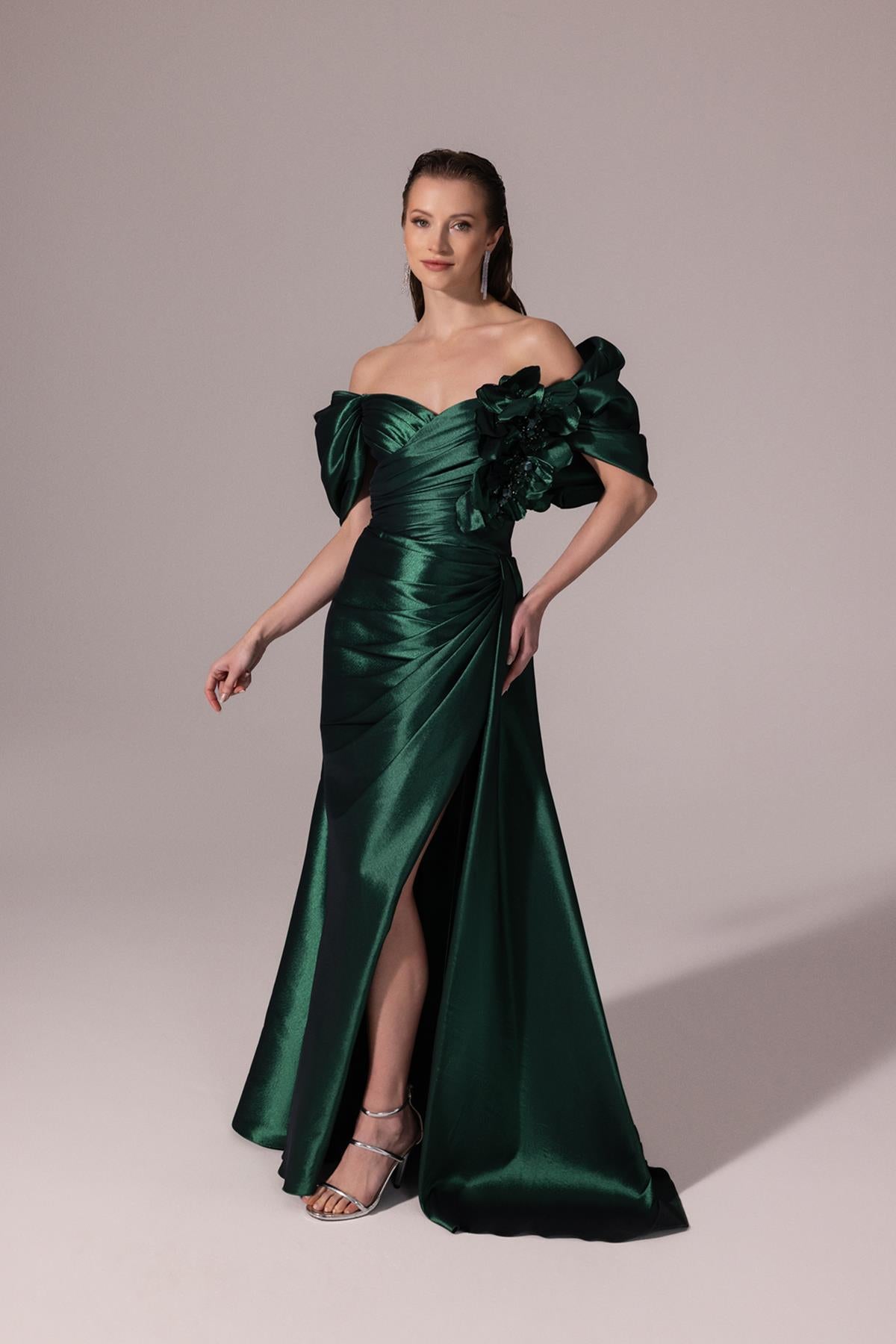 Düşük Kol Çiçek Detaylı Tafta Abiye Elbise