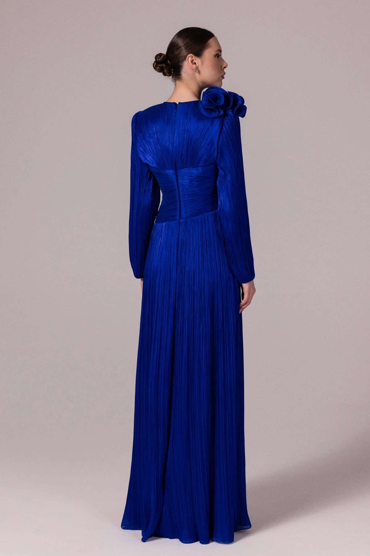 Long Sleeve Pleated Hijab Evening Dress with Asymmetrical Detail on Top