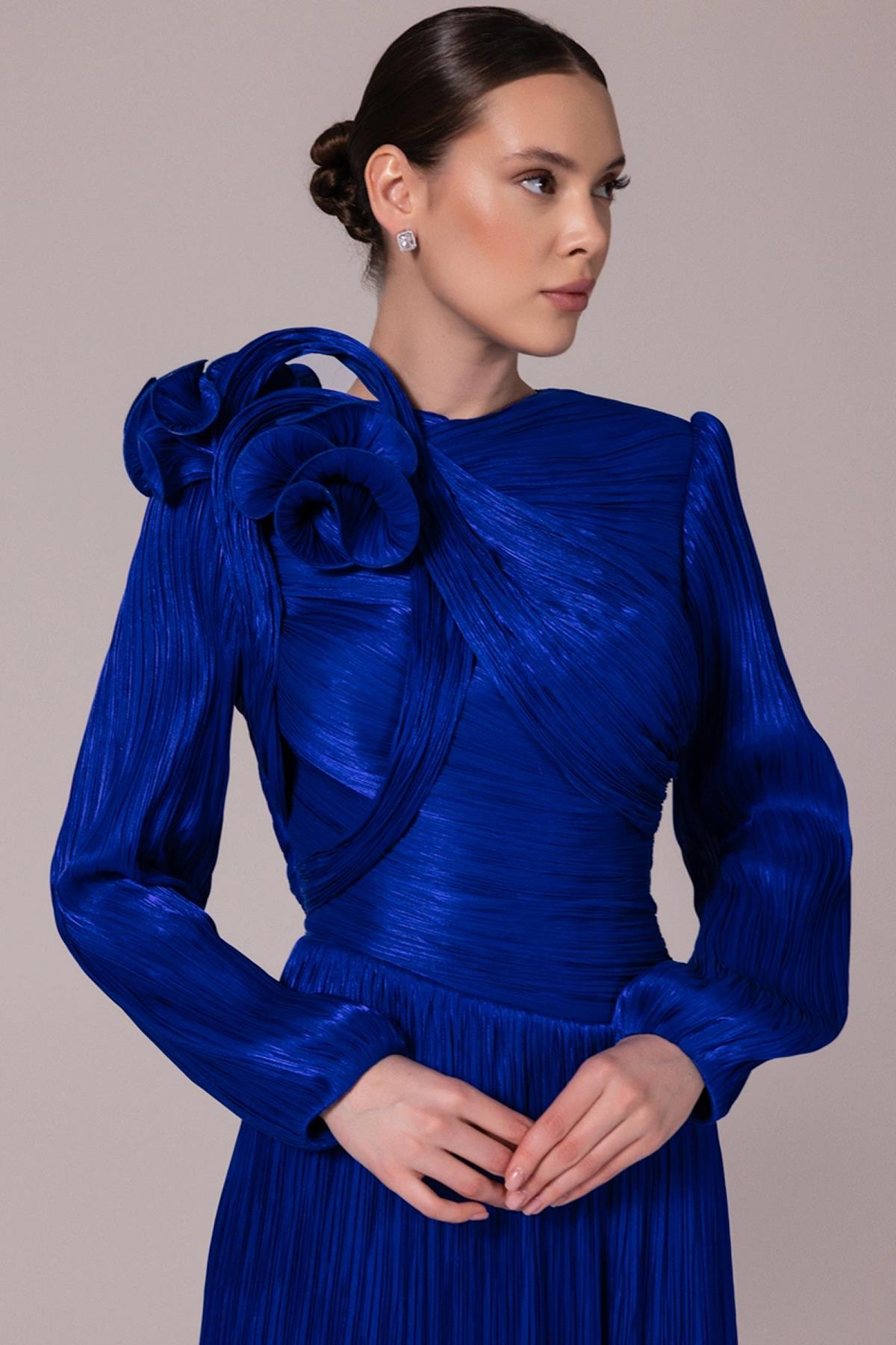 Long Sleeve Pleated Hijab Evening Dress with Asymmetrical Detail on Top