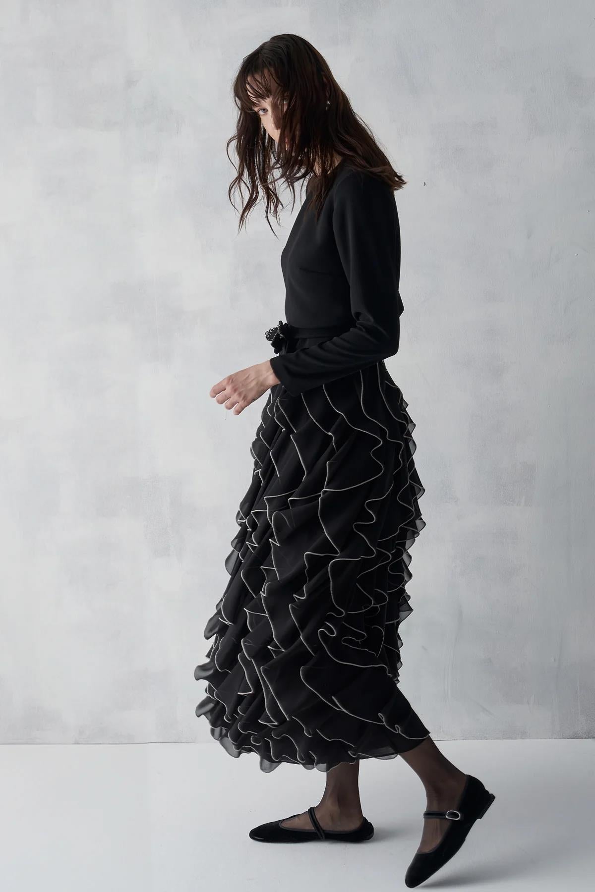 Eteği Fırfır Detaylı Beli Fiyonklu Bluz Takım